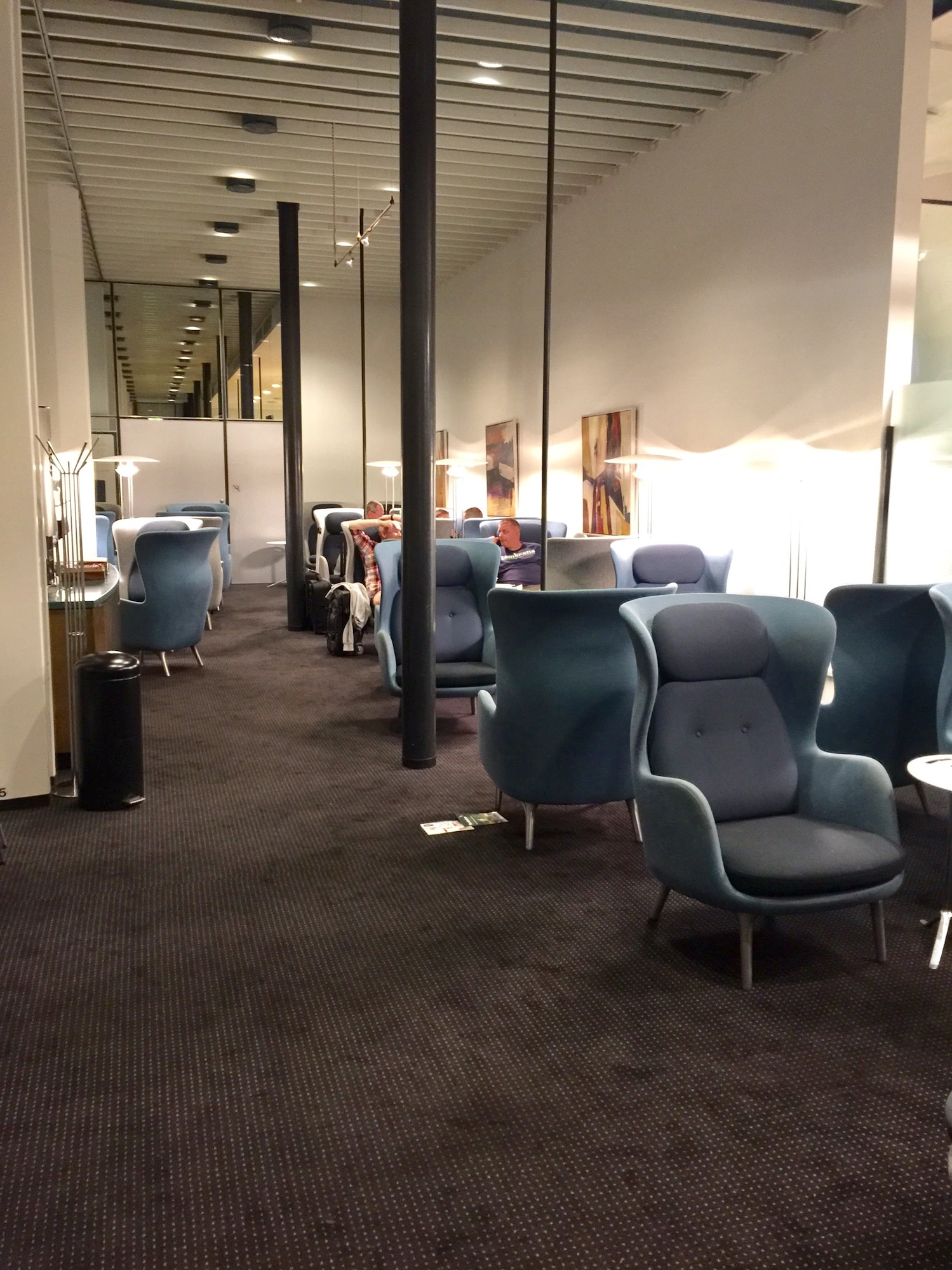 #2 of 5 images of Carlsberg Aviator Lounge