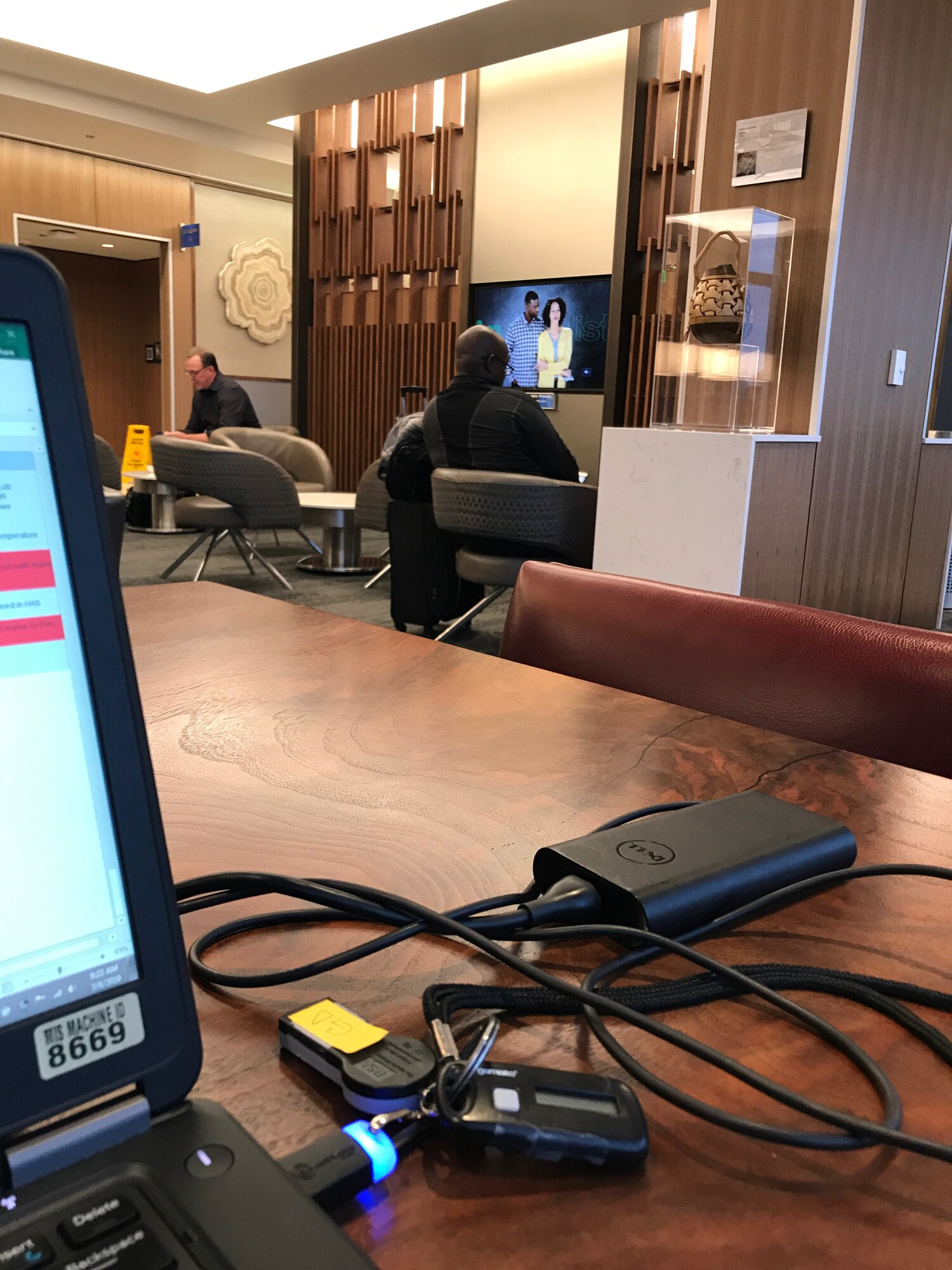 #1 of 5 images of Delta Air Lines Delta Sky Club