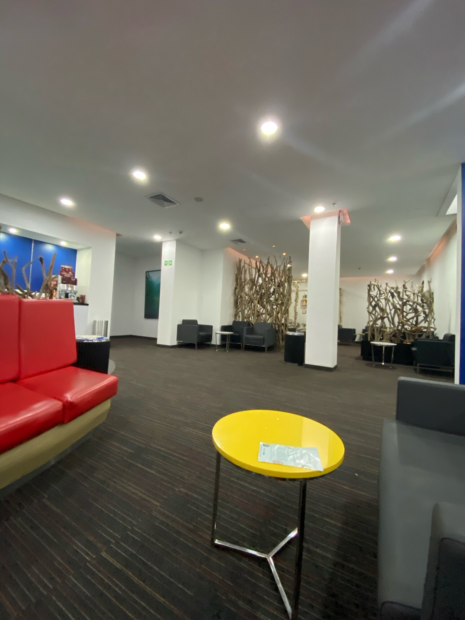 #4 of 5 images of Avianca Sala VIP (Temporarily Closed)