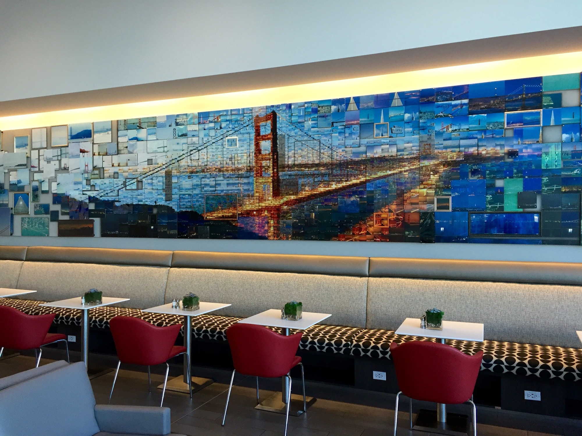 #2 of 5 images of Delta Air Lines Delta Sky Club