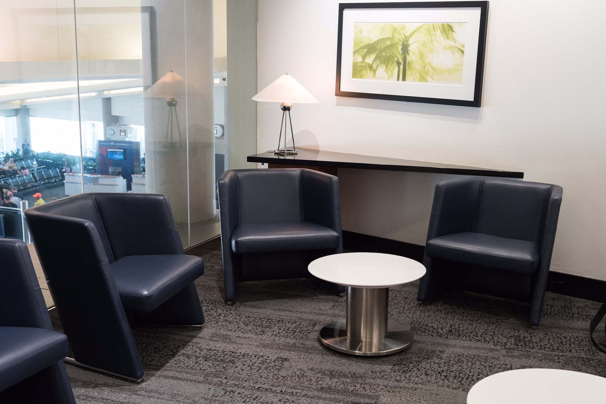 #2 of 5 images of Delta Air Lines Delta Sky Club