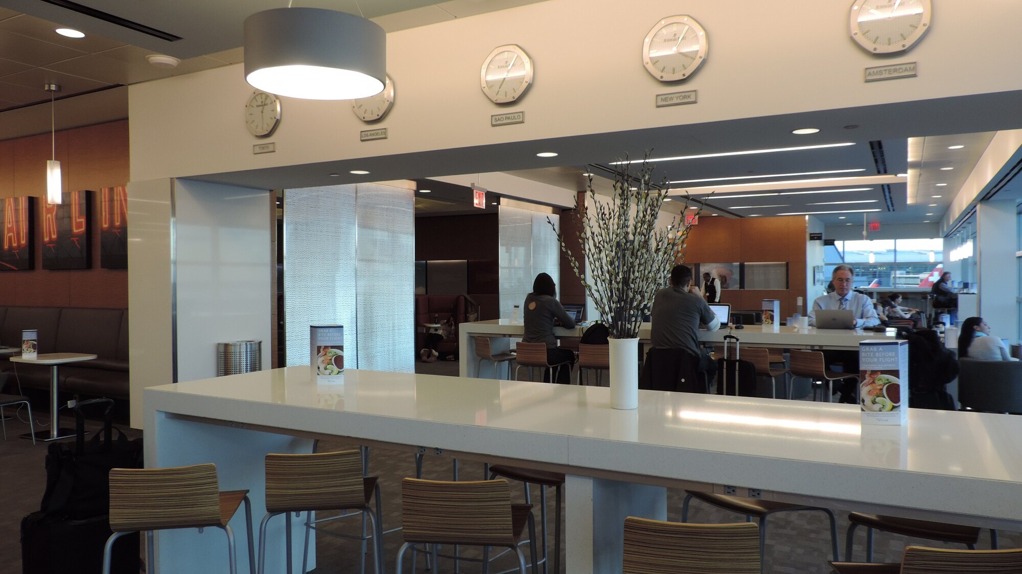 #5 of 5 images of Delta Air Lines Delta Sky Club