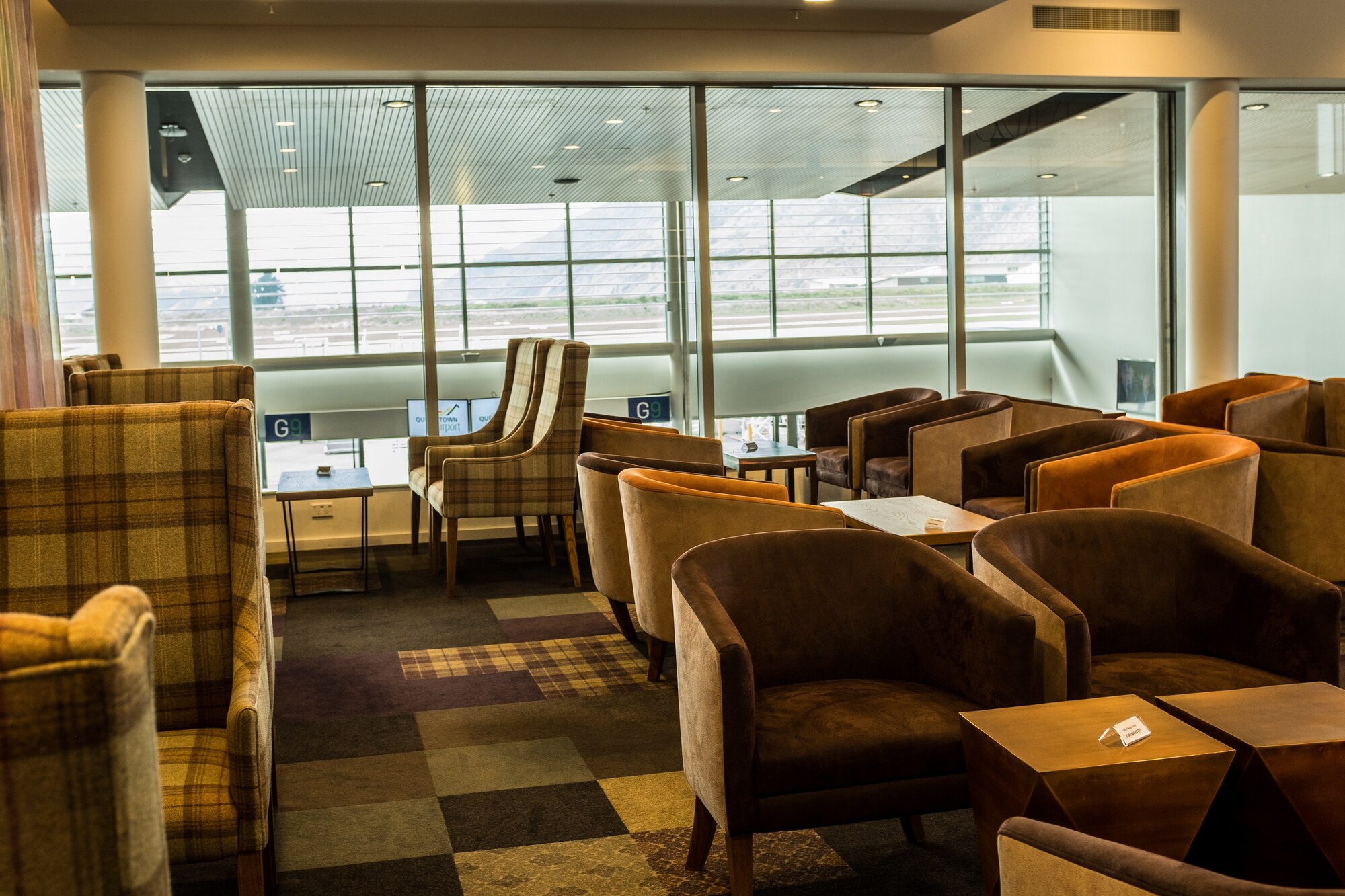 #5 of 5 images of Manaia Lounge
