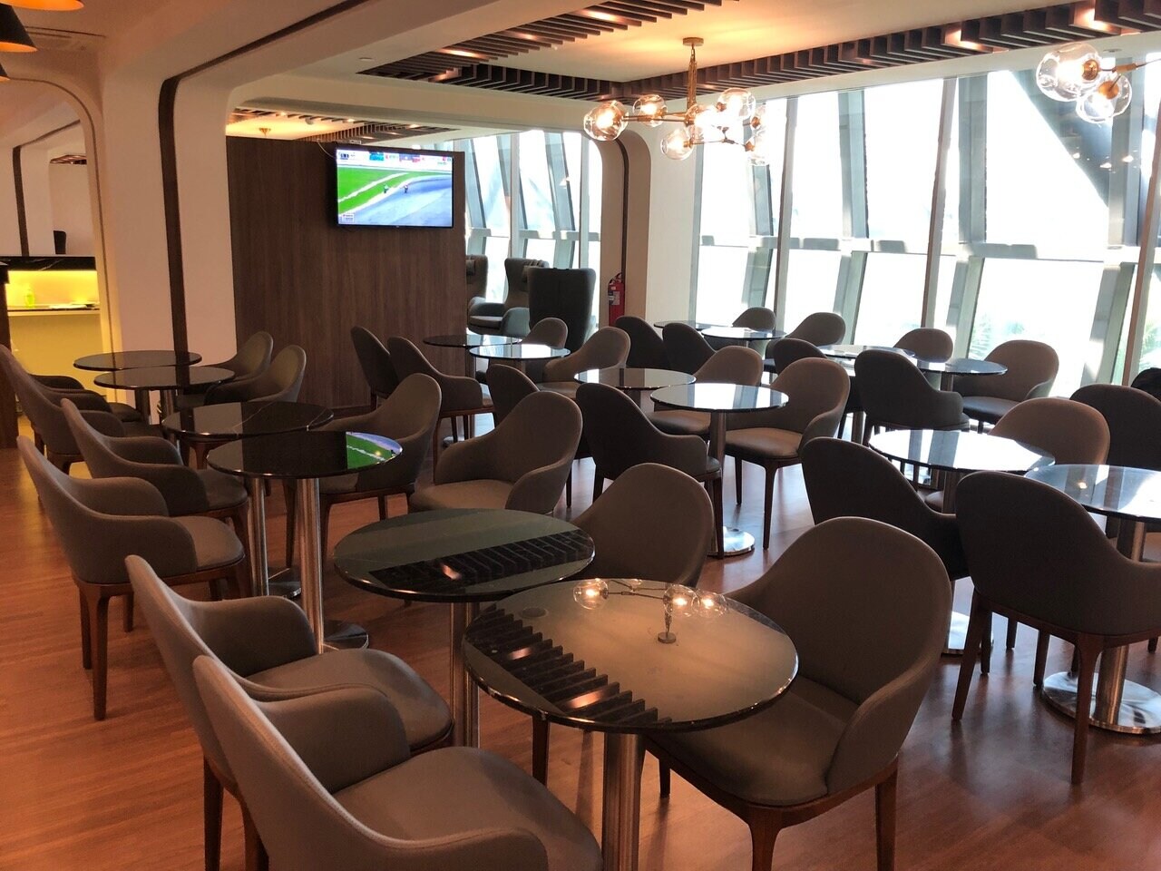 #3 of 5 images of Turkish Airlines Lounge Bangkok
