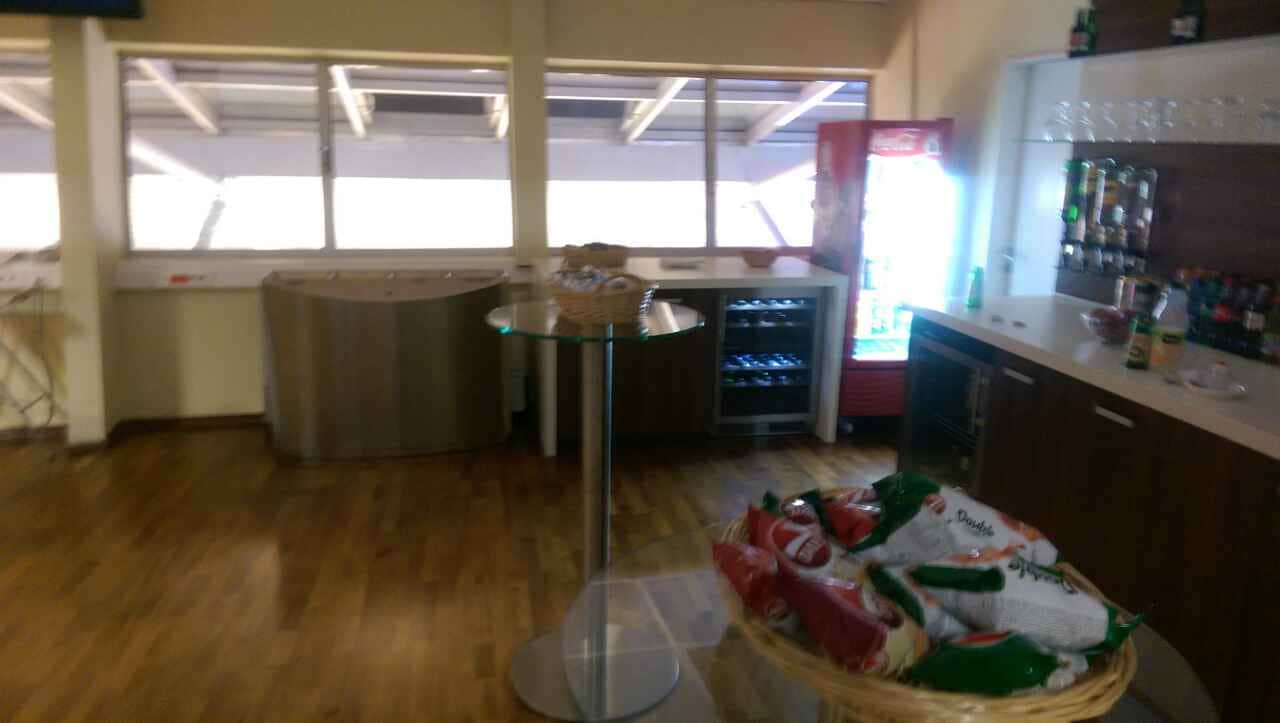 #4 of 5 images of Business Lounge
