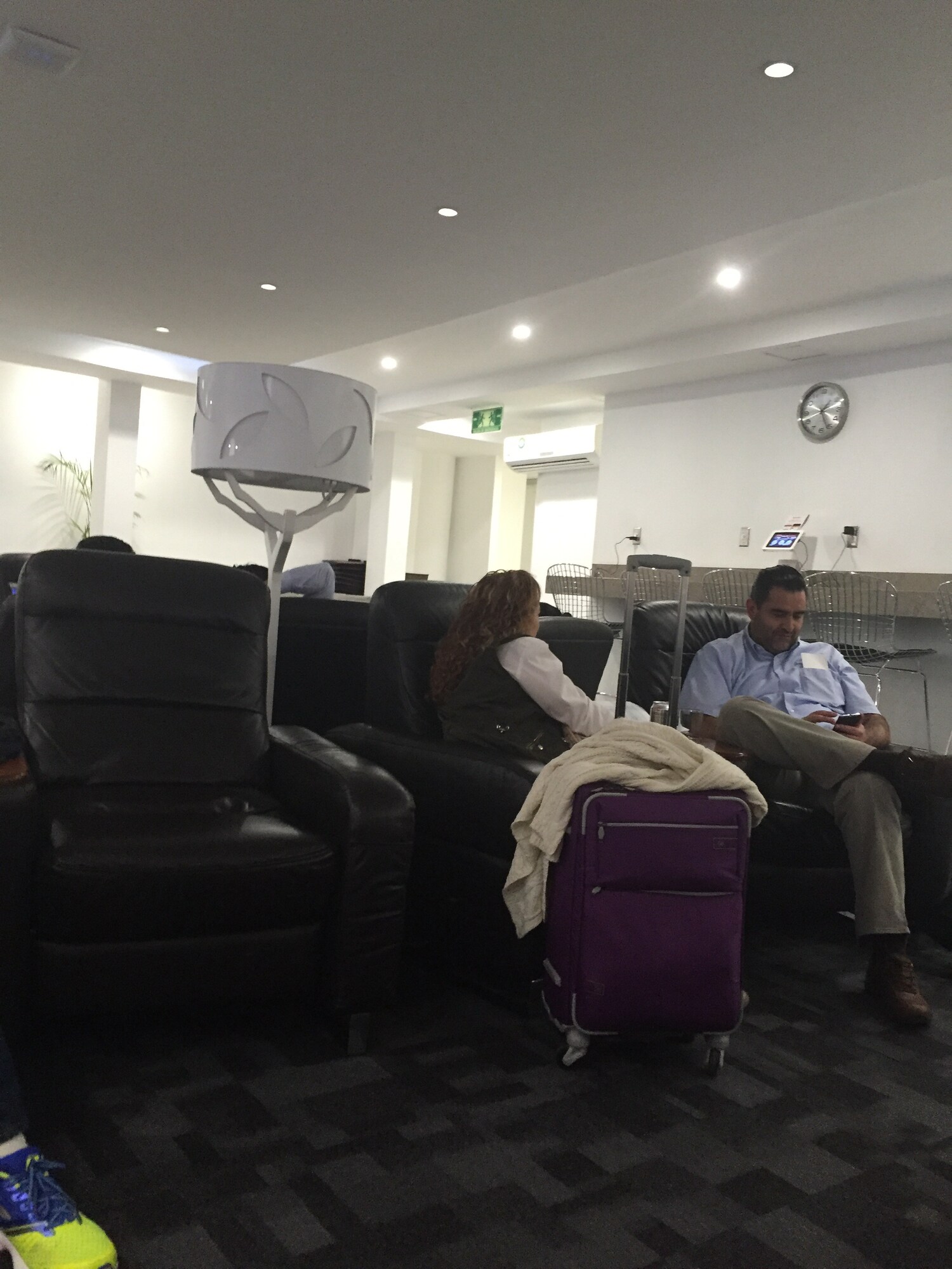 #1 of 1 images of Lounge 19