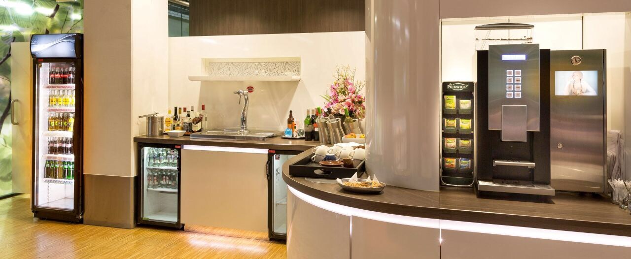 #3 of 5 images of Aspire Lounge (26) (Schengen)