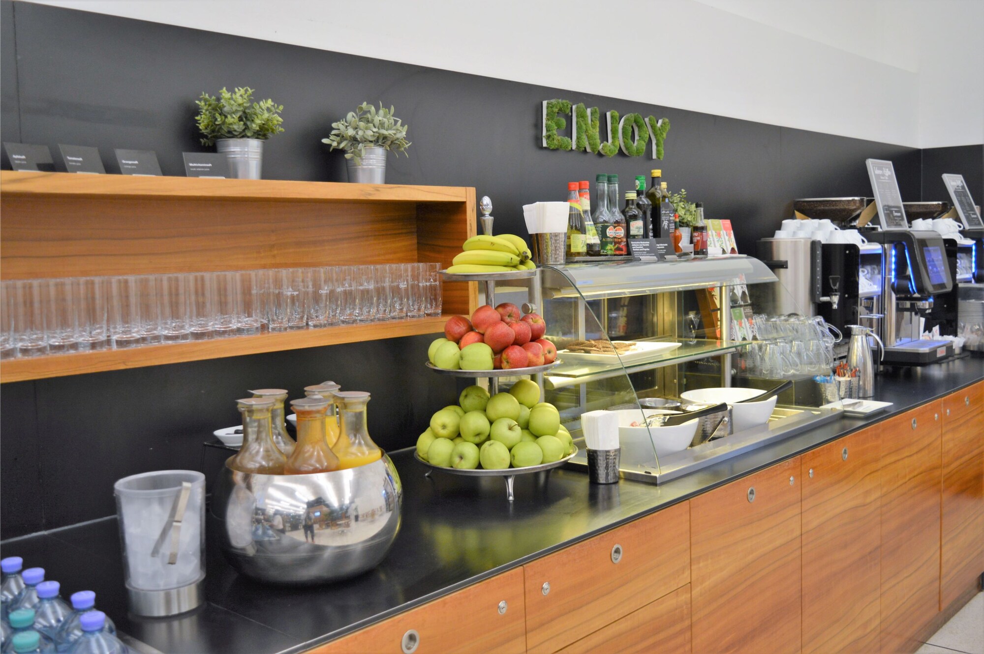 #3 of 5 images of Air Lounge (Non-Schengen) (Temporarily Closed)