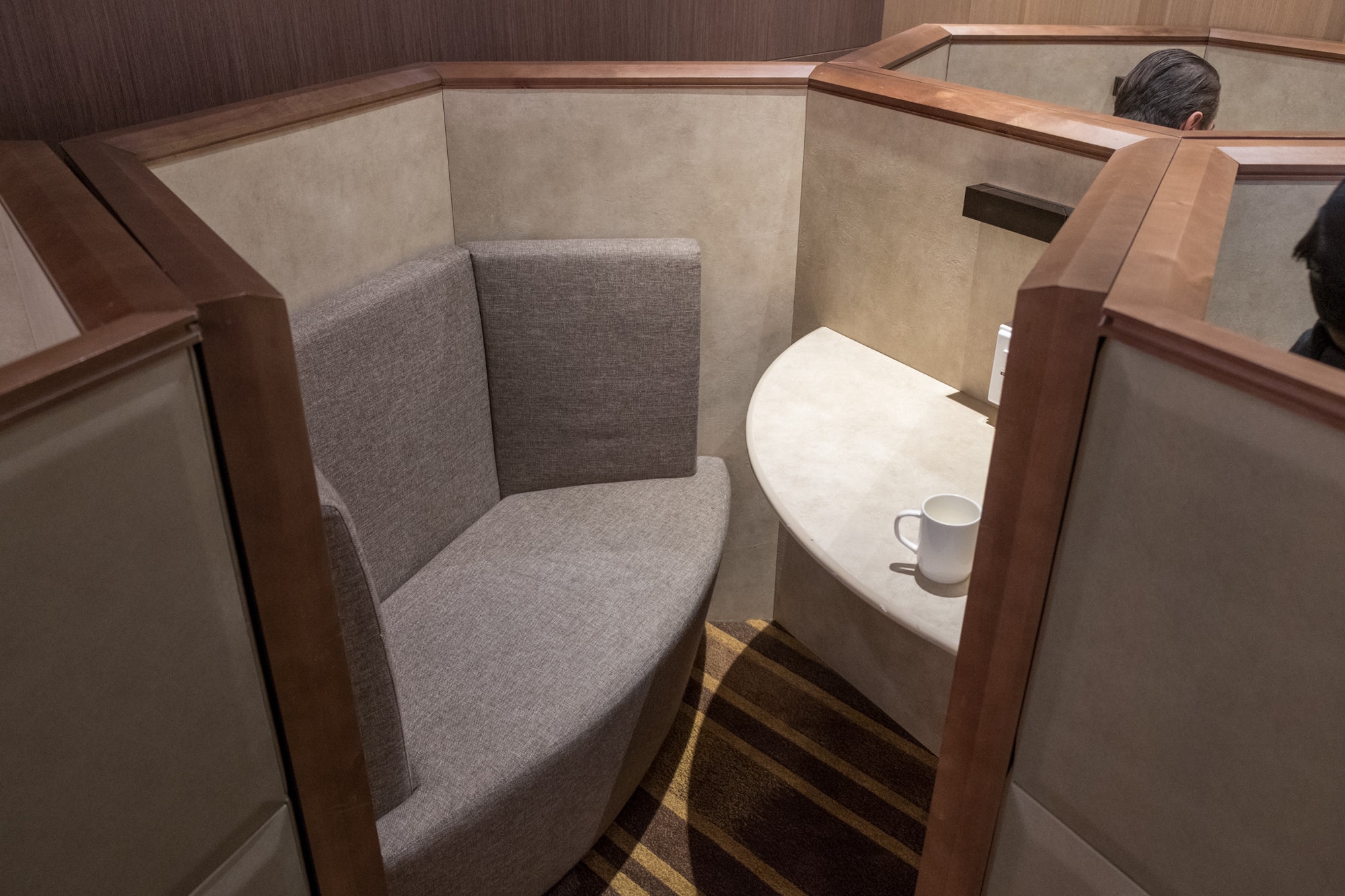 #2 of 5 images of Plaza Premium Lounge (Domestic Gate B15)