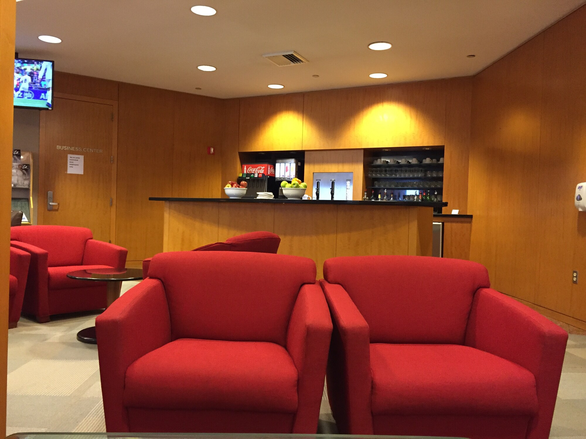 #1 of 5 images of Club America (Priority Pass Lounge) (Temporarily Closed)