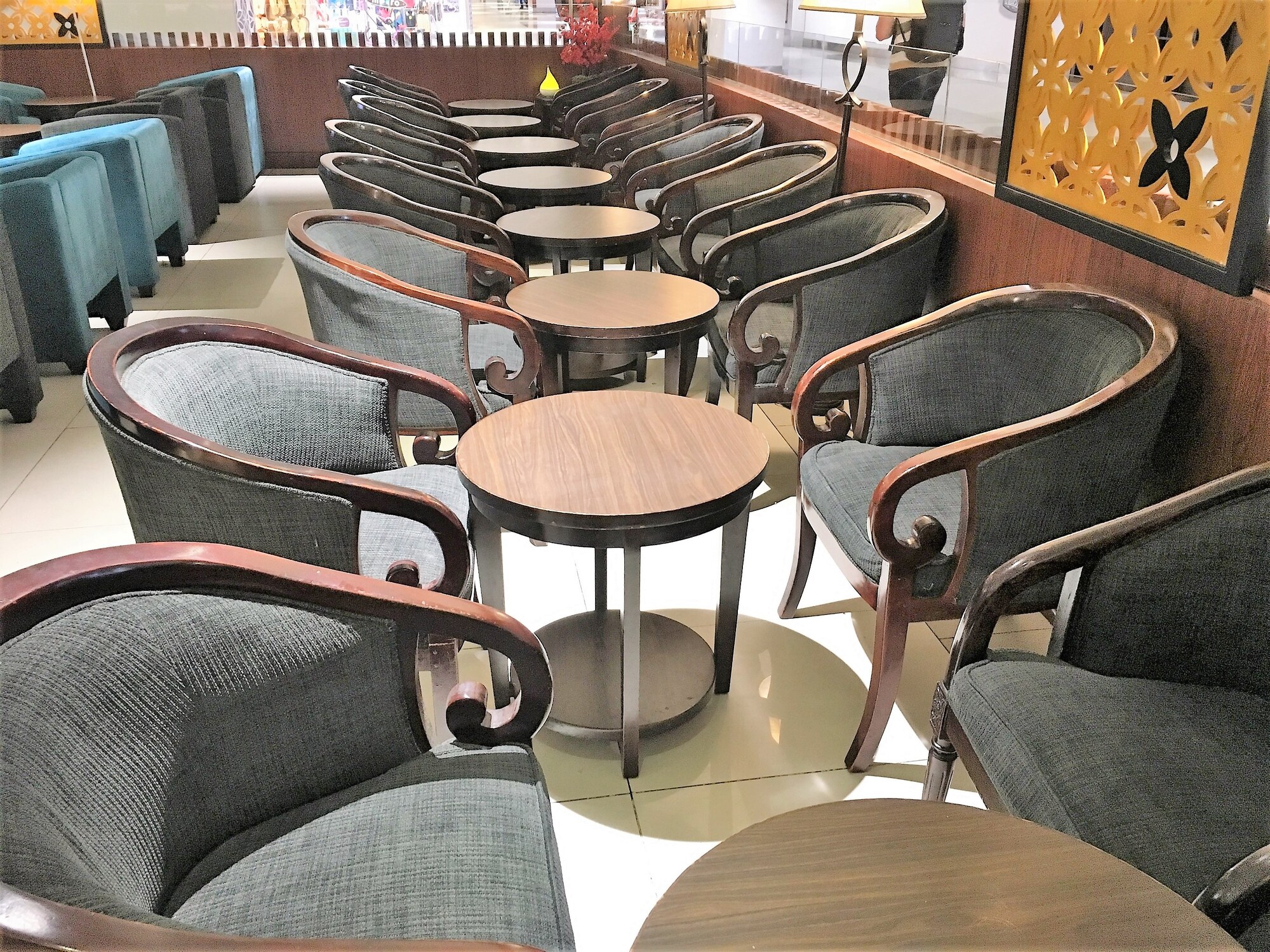 #1 of 5 images of Saphire Blue Sky Lounge