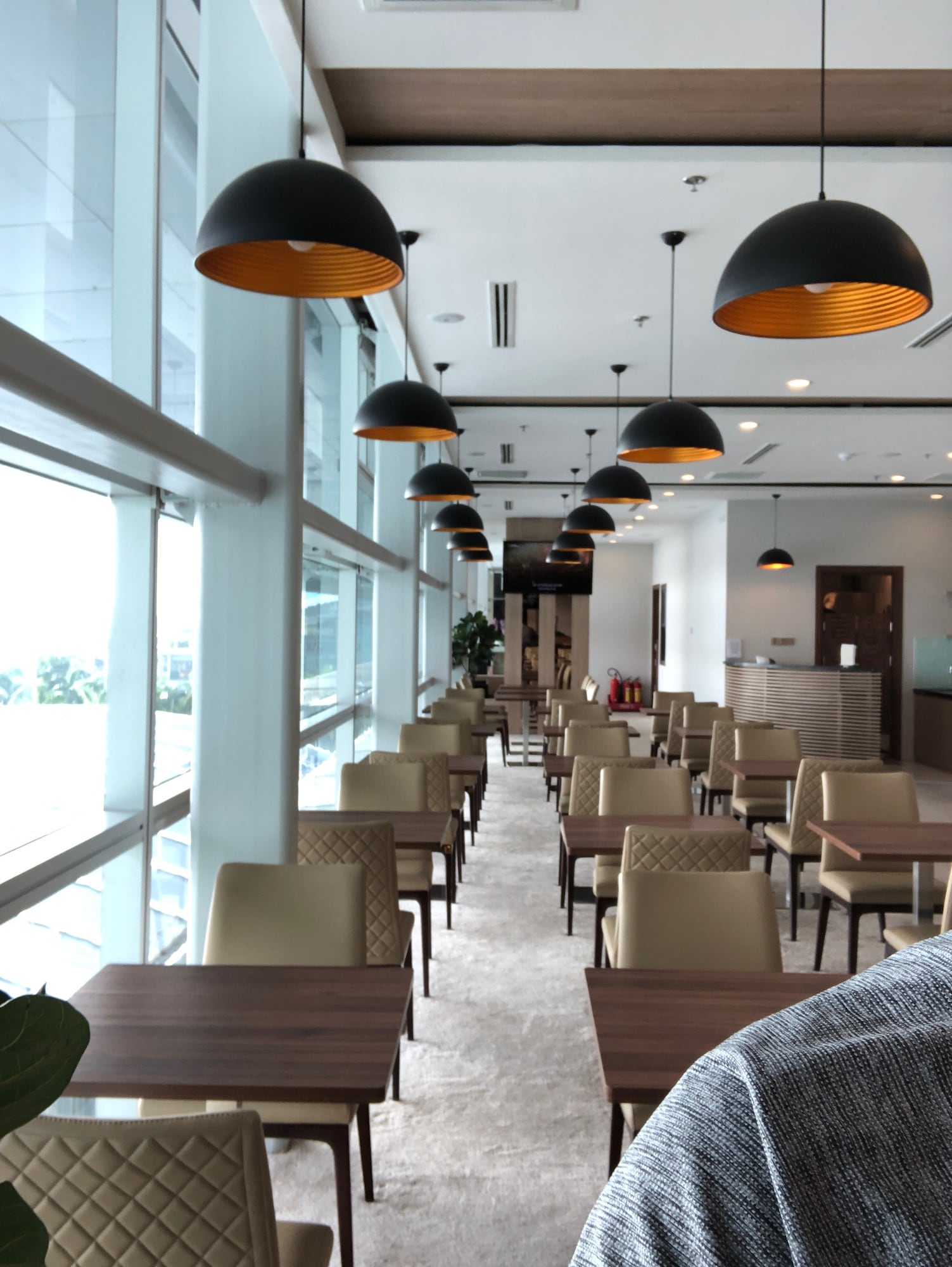 #3 of 5 images of CIP Orchid Lounge (Temporarily Closed)