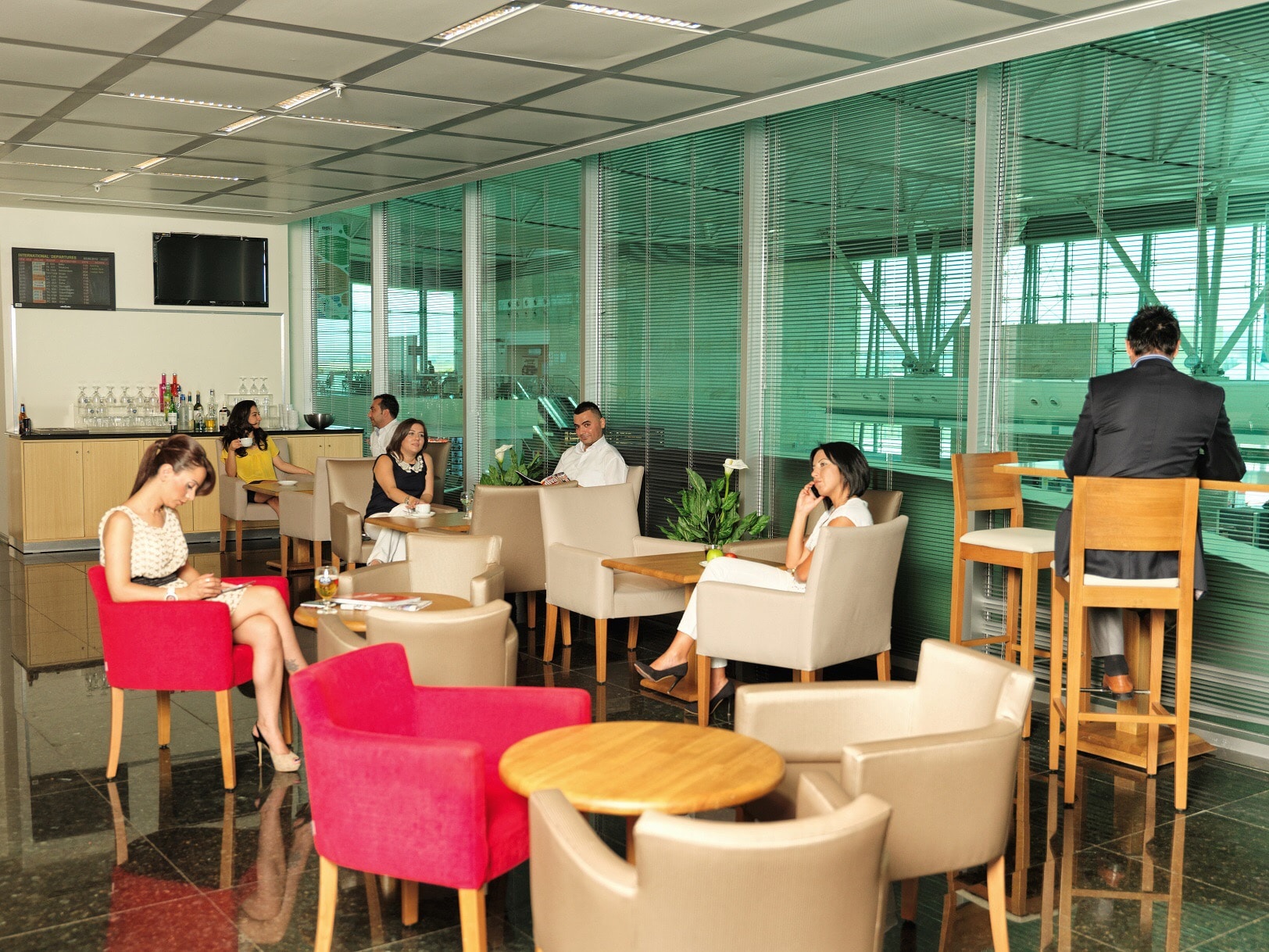 #1 of 5 images of Primeclass Lounge