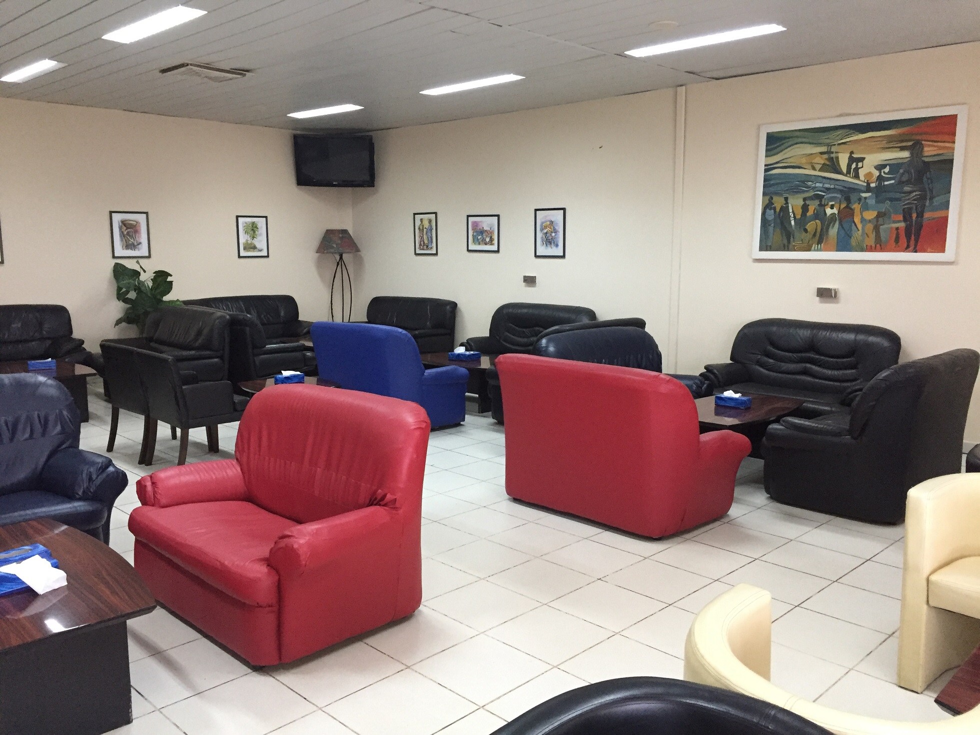 #1 of 5 images of First Class Lounge (Temporary Location)