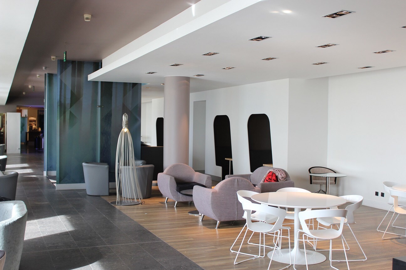 #2 of 5 images of Diamond Lounge
