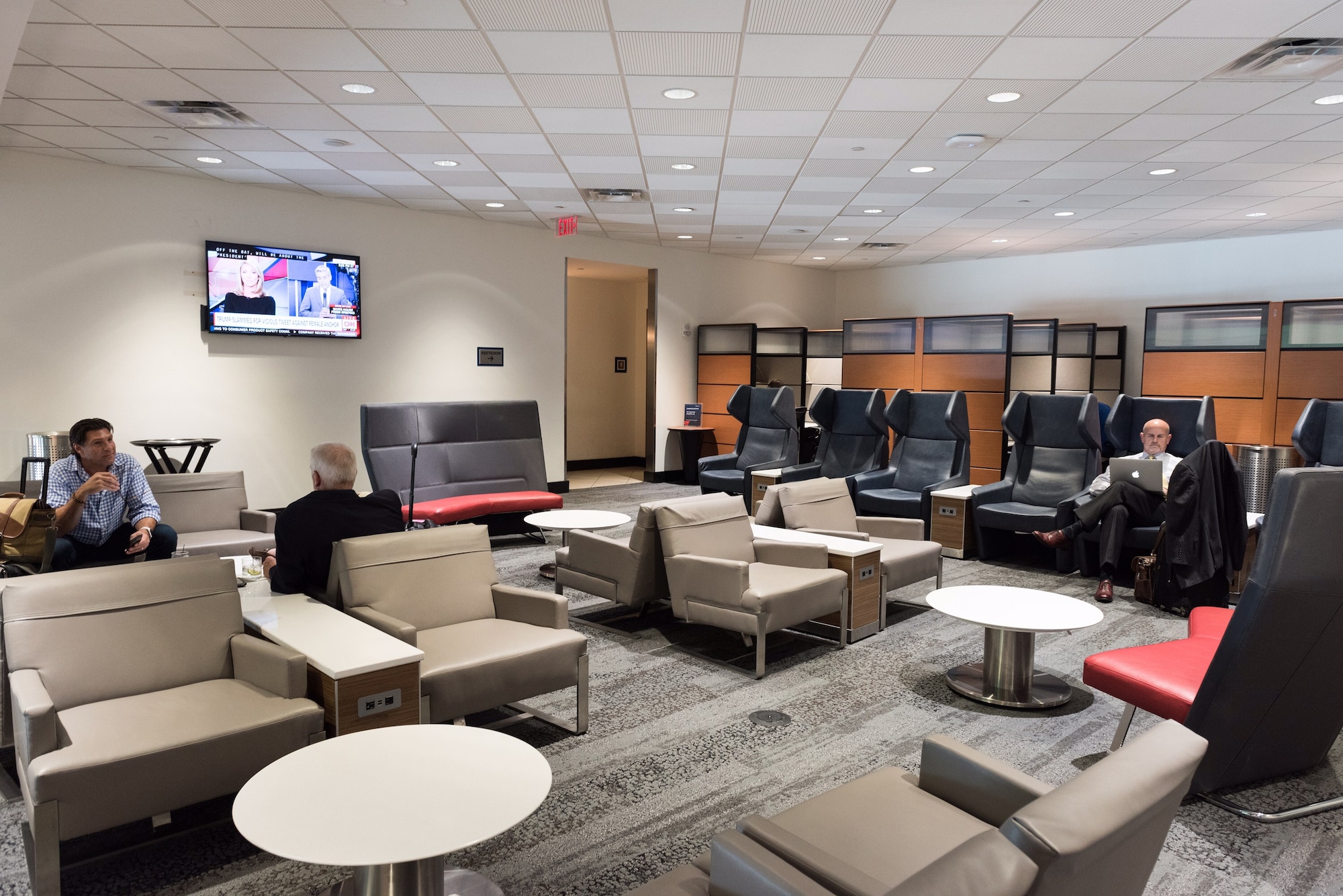 #1 of 5 images of Delta Air Lines Delta Sky Club