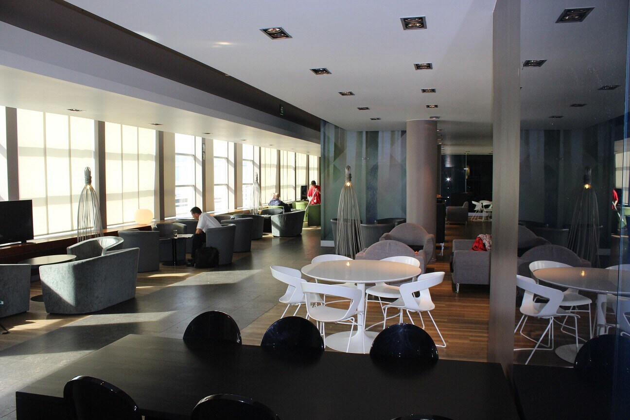 #1 of 5 images of Diamond Lounge