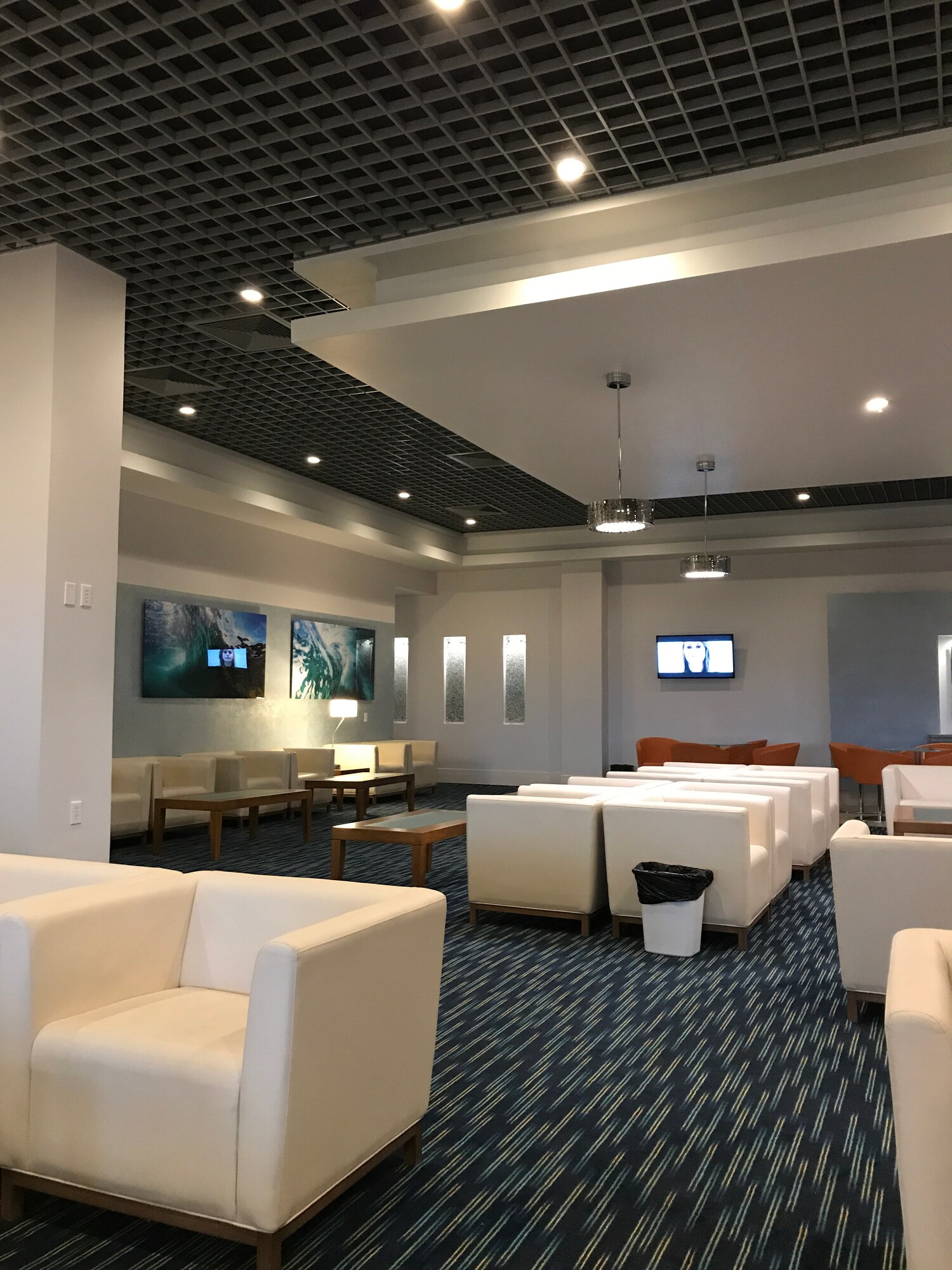 #1 of 4 images of International VIP Lounge (Gate 2)