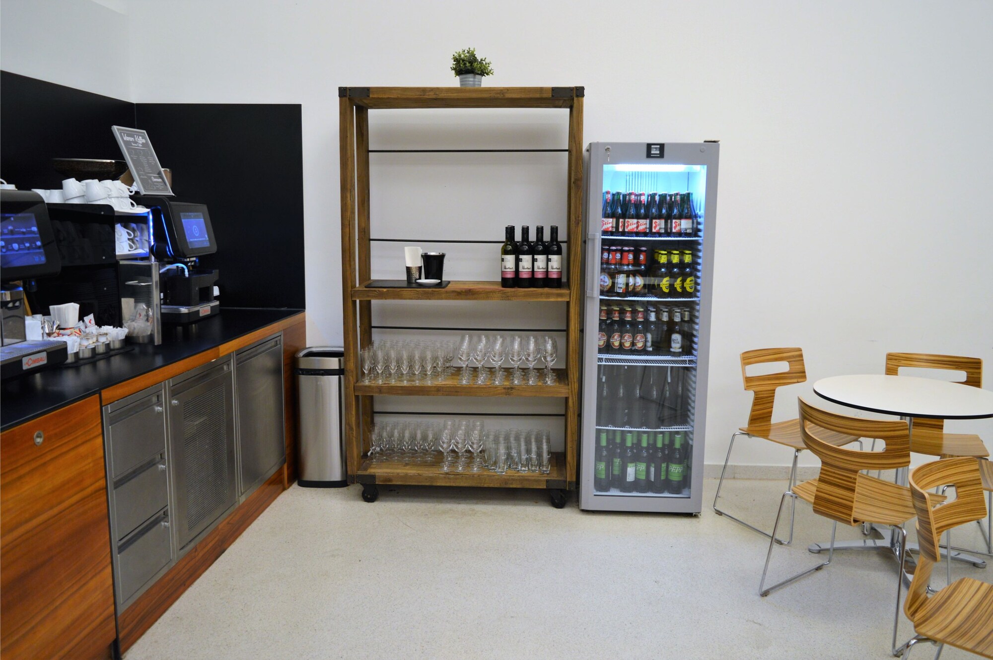 #4 of 5 images of Air Lounge (Non-Schengen) (Temporarily Closed)