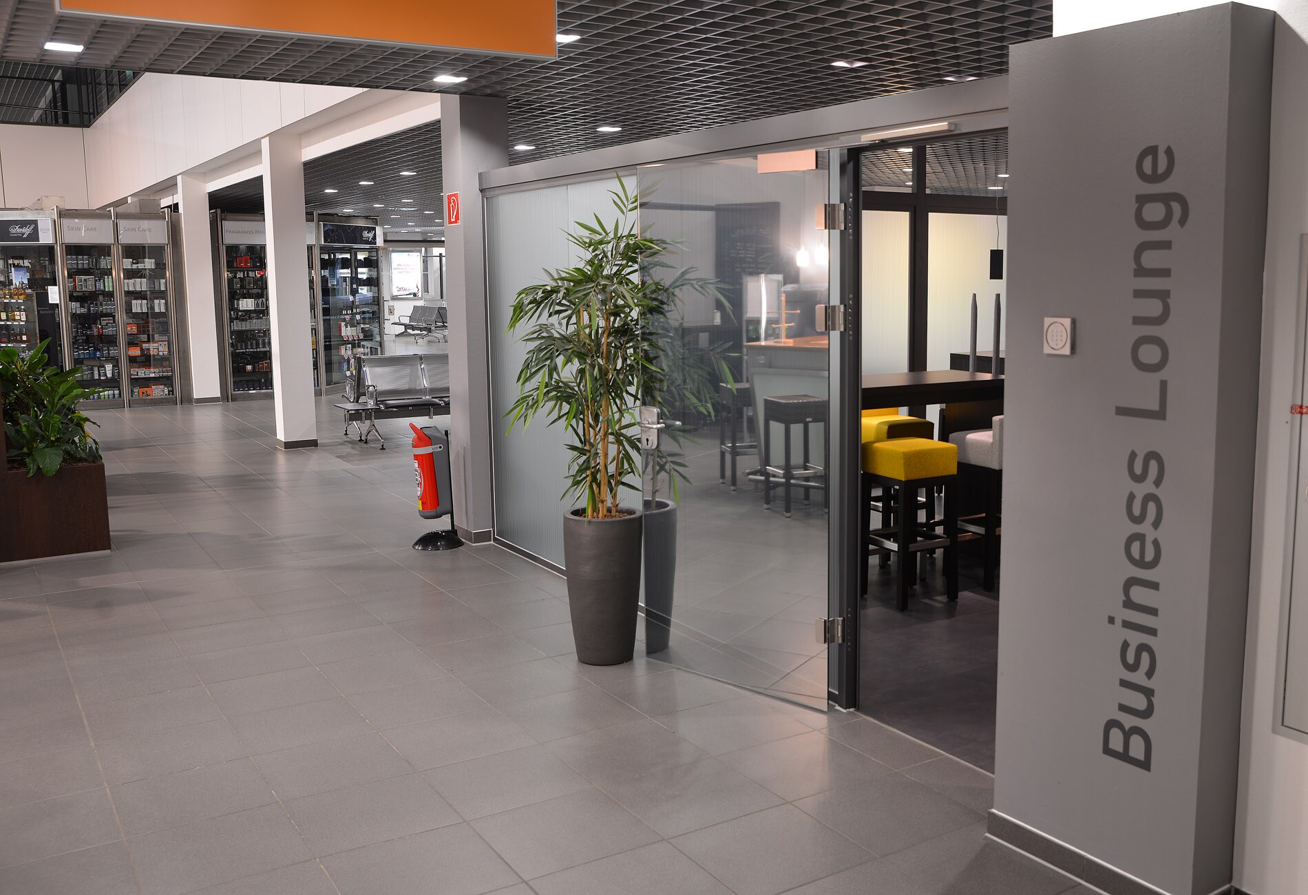 #4 of 5 images of Saarbrücken Airport Business Lounge (See Notes Before Booking)