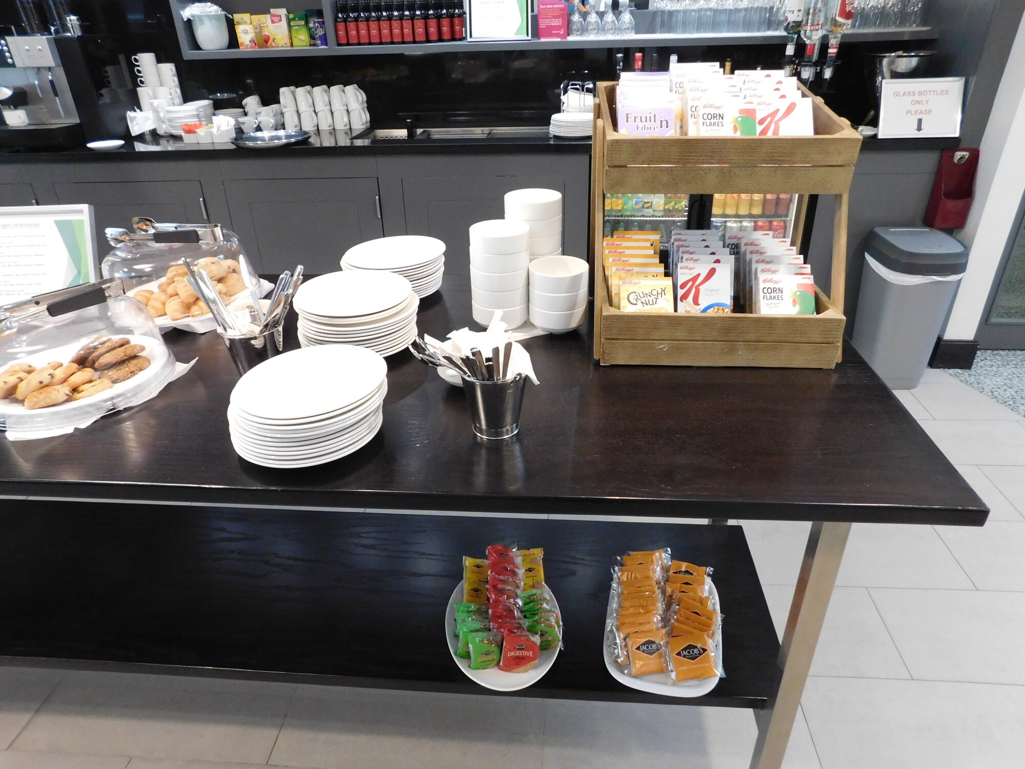 #5 of 5 images of The Ború Lounge (Temporarily Closed)