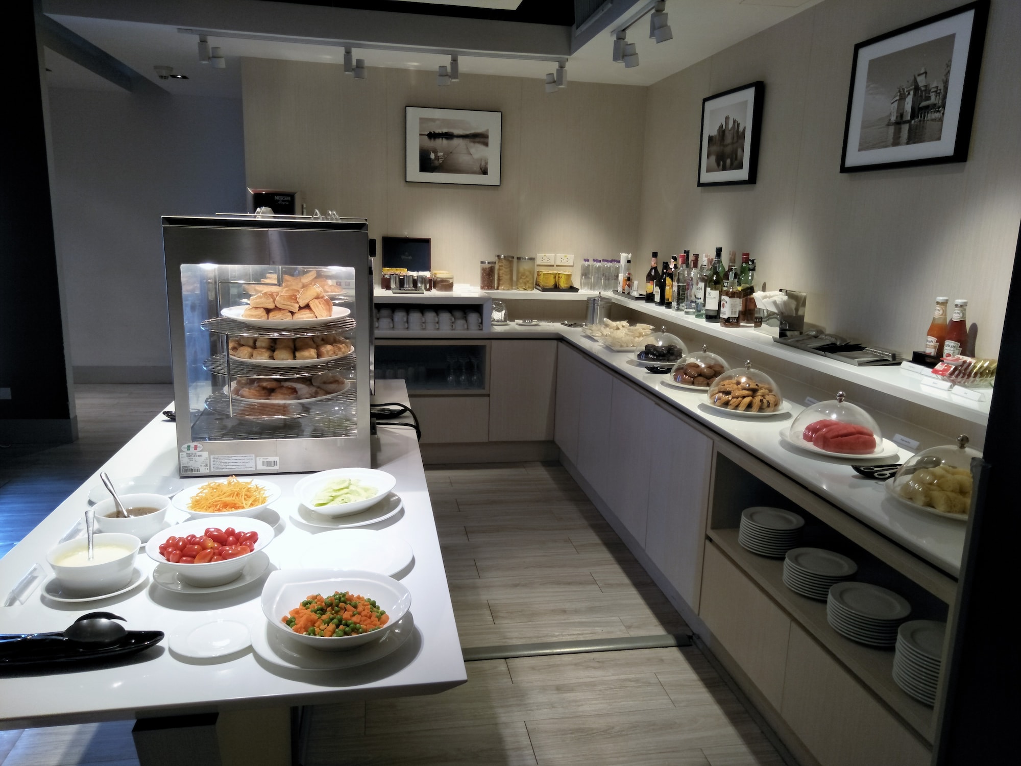 #4 of 5 images of Miracle First Class Lounge (Temporarily Closed)