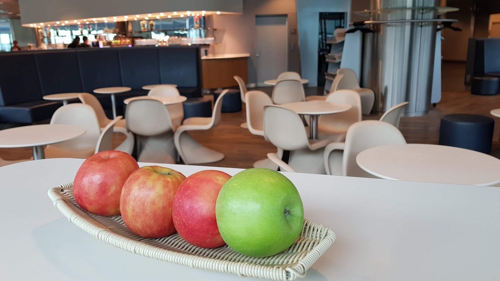 #5 of 5 images of Lufthansa Business Lounge (Non-Schengen, Gates B24-B28)