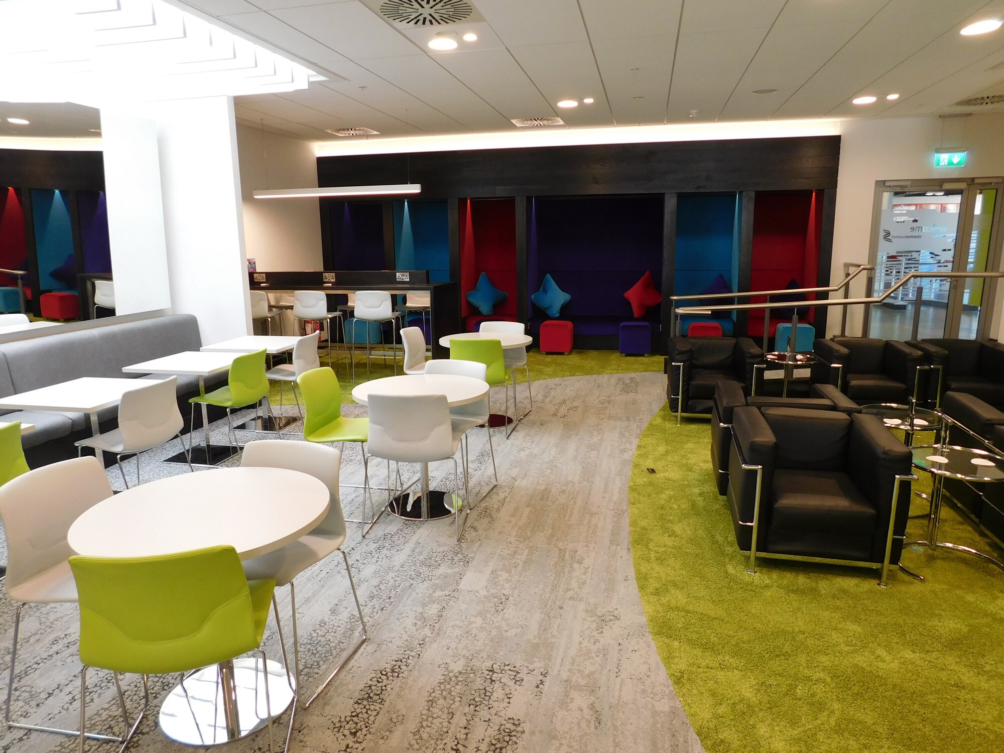#2 of 5 images of The Ború Lounge (Temporarily Closed)