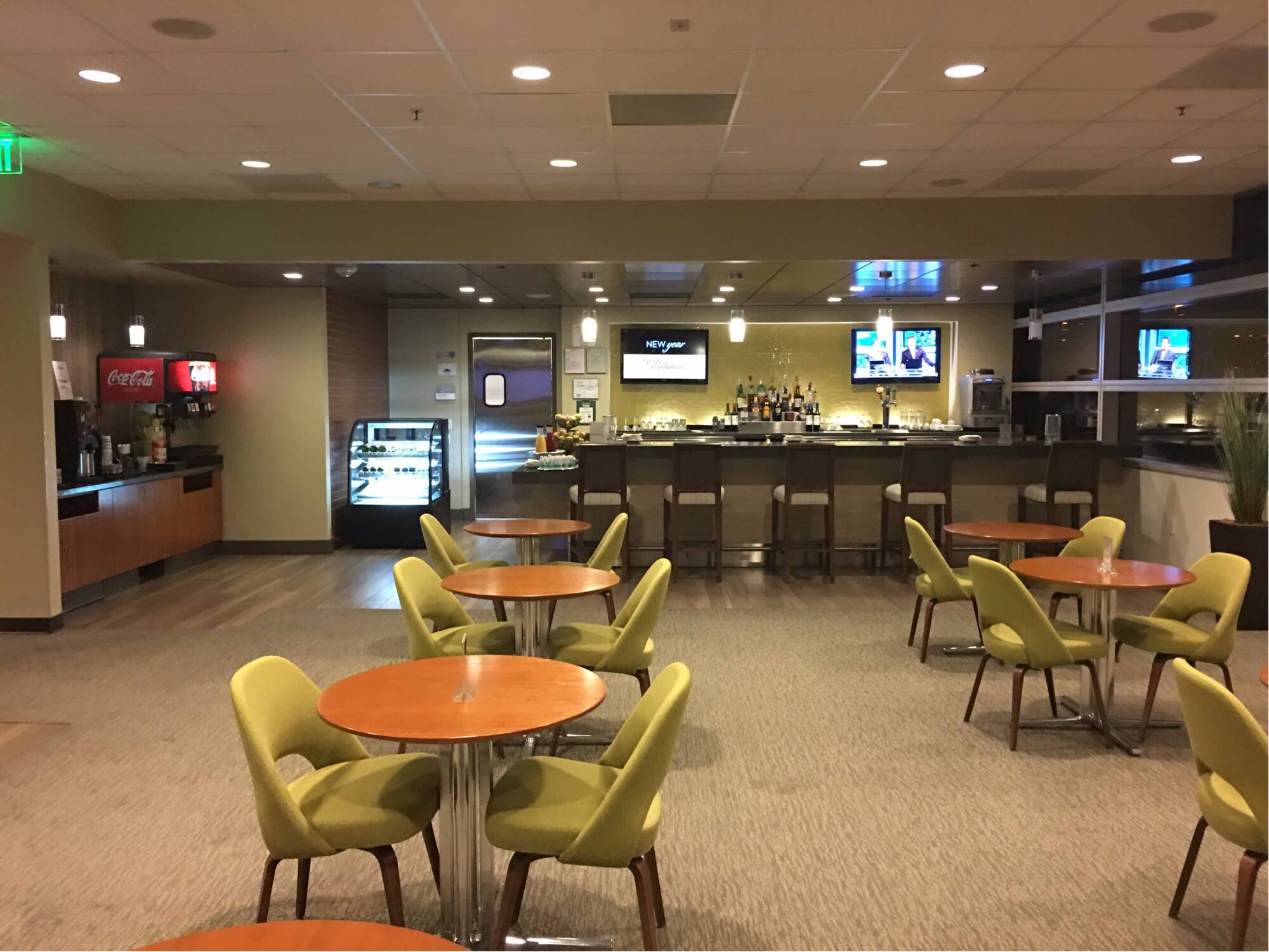 #4 of 5 images of The Club SJC (Gate A15) (Temporarily Closed)
