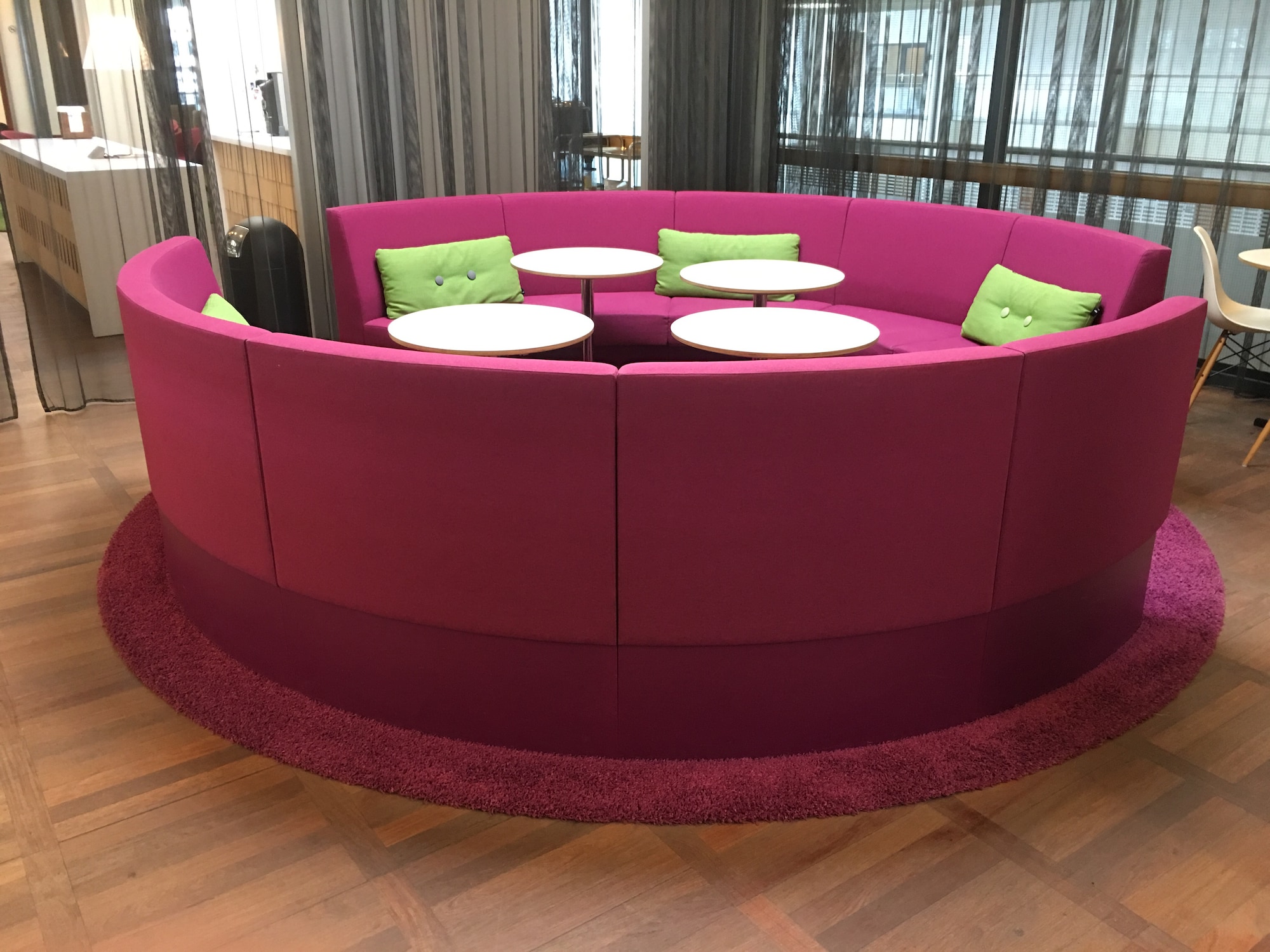 #4 of 5 images of Aspire Lounge
