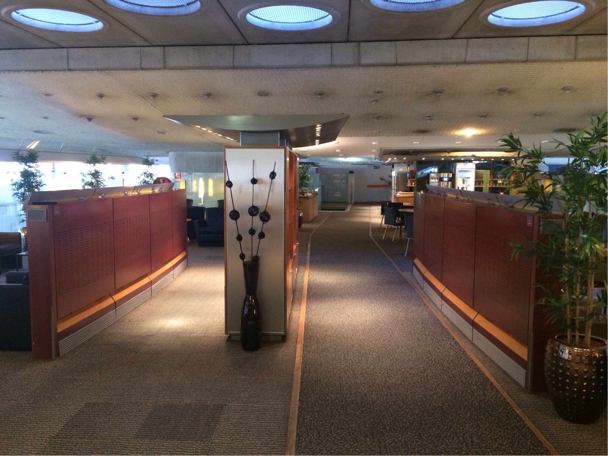 #3 of 5 images of Le Salon by Sheltair