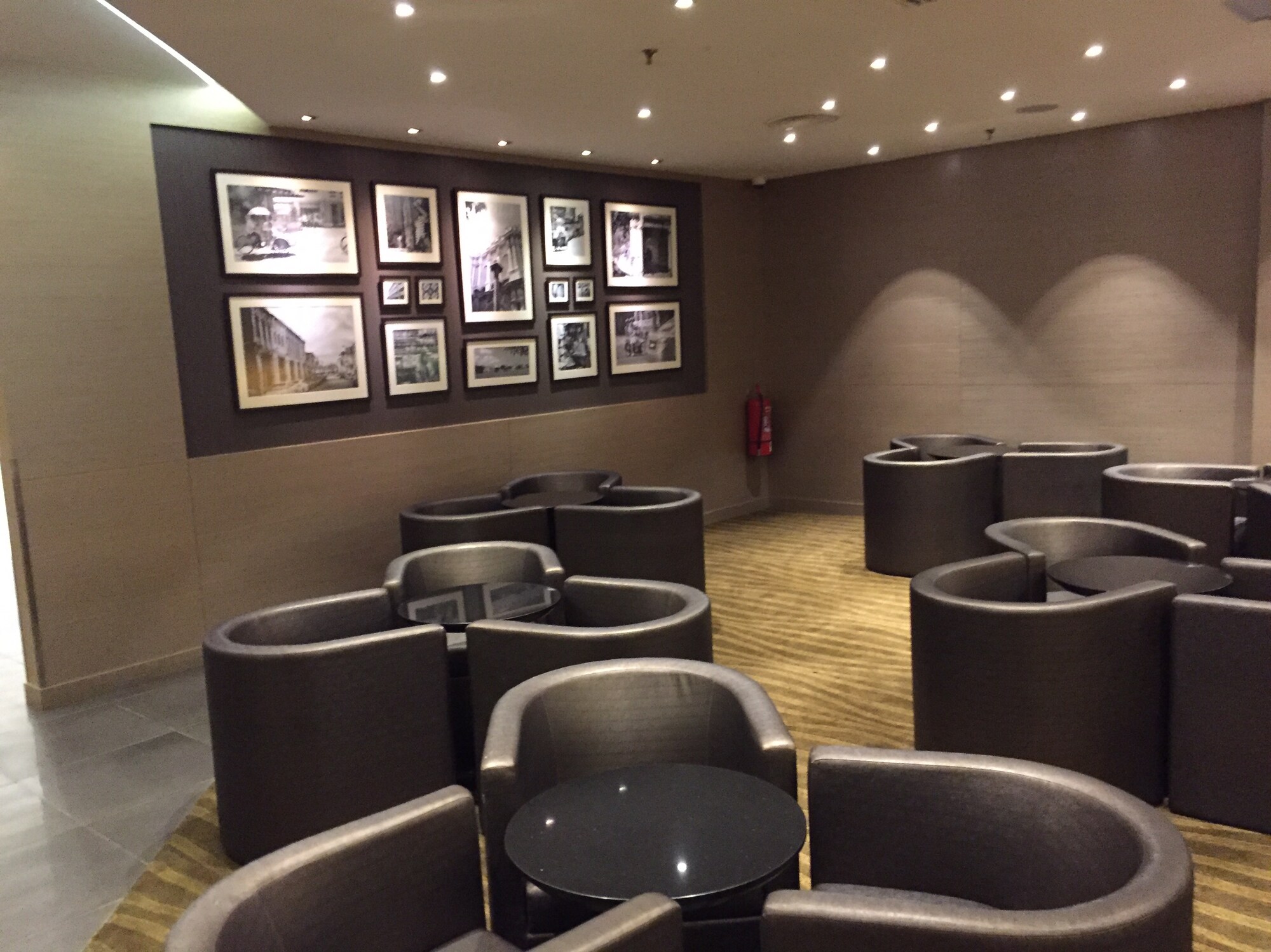 #3 of 5 images of Plaza Premium Lounge (Domestic Departures) (Temporarily Closed)