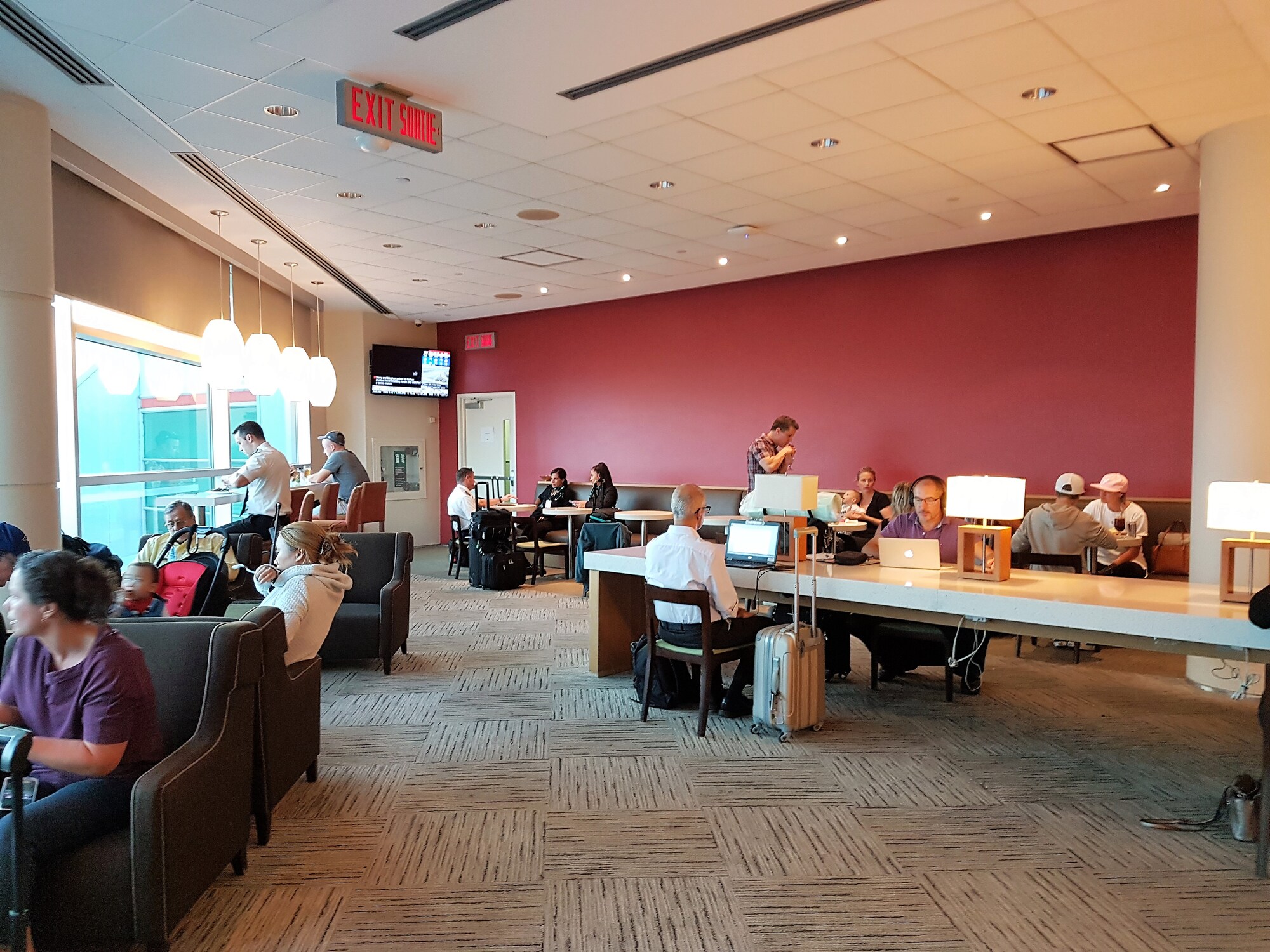 #3 of 5 images of Plaza Premium Lounge (Temporarily Closed)