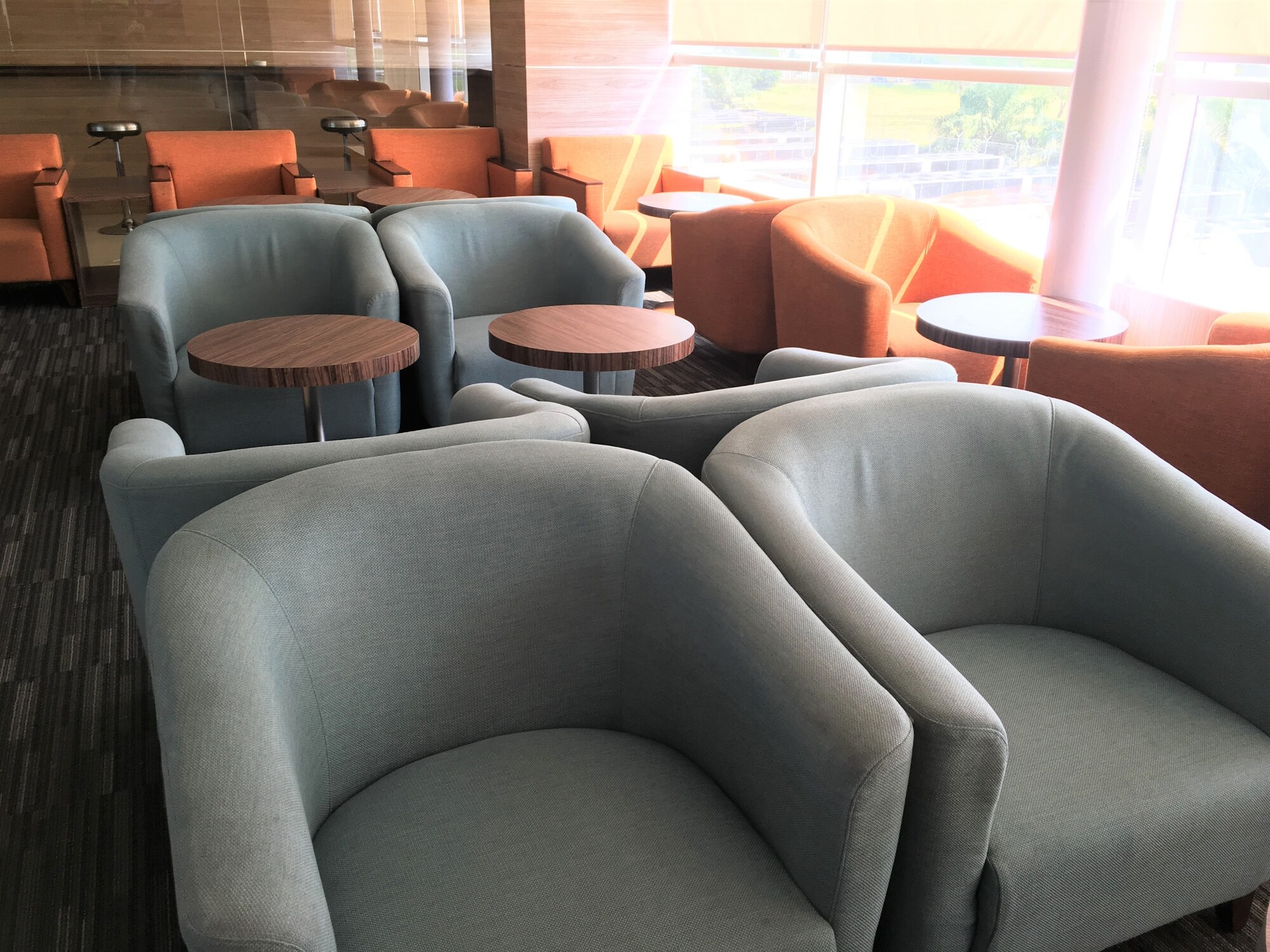 #3 of 5 images of Saphire Mandai Executive Lounge
