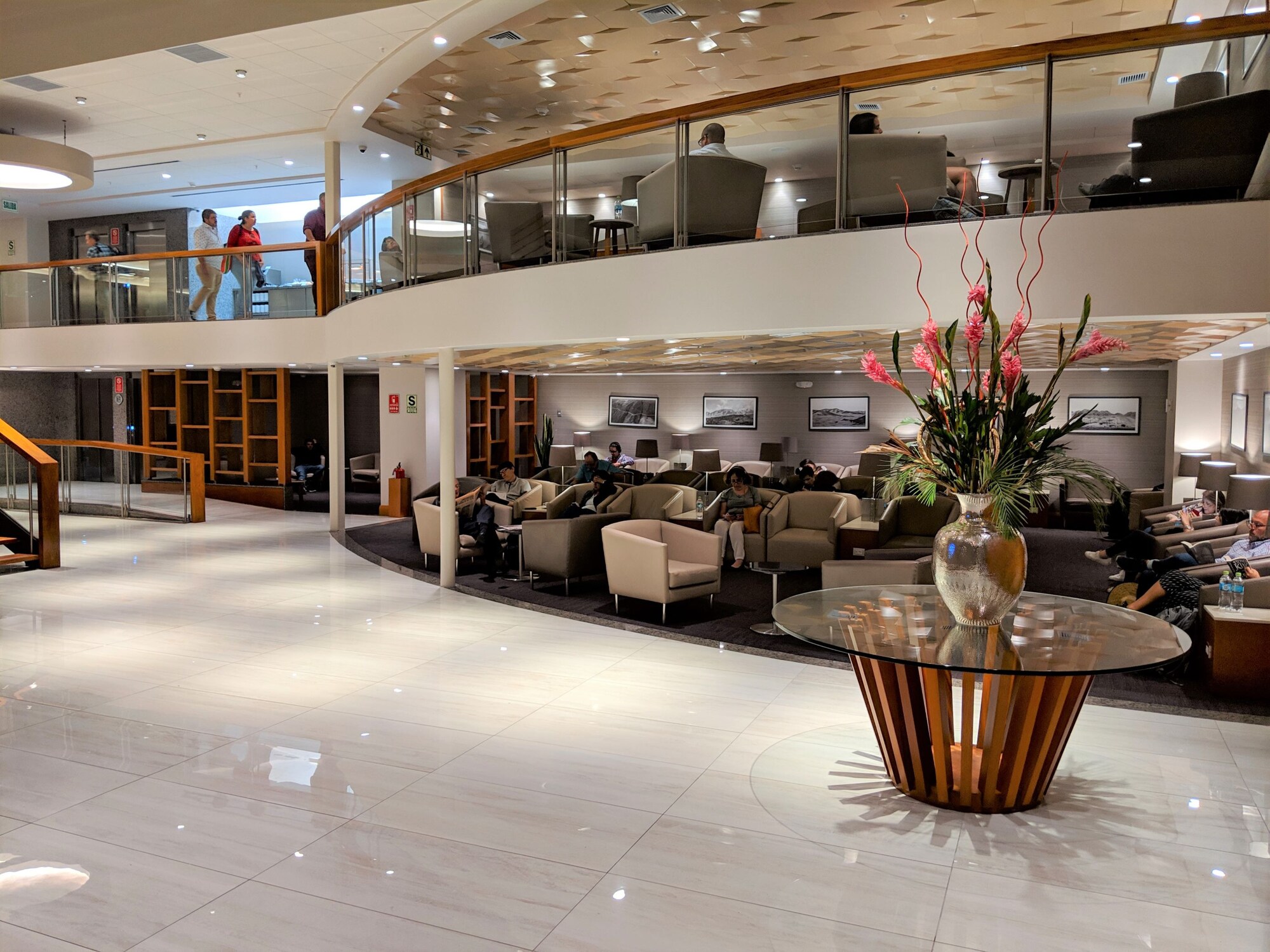 #1 of 5 images of Hanaq VIP Lounge