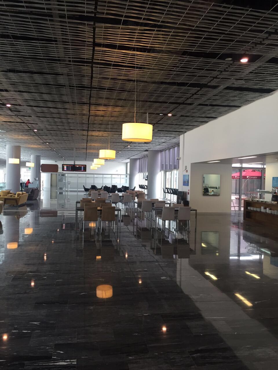 #1 of 3 images of Primeclass Lounge