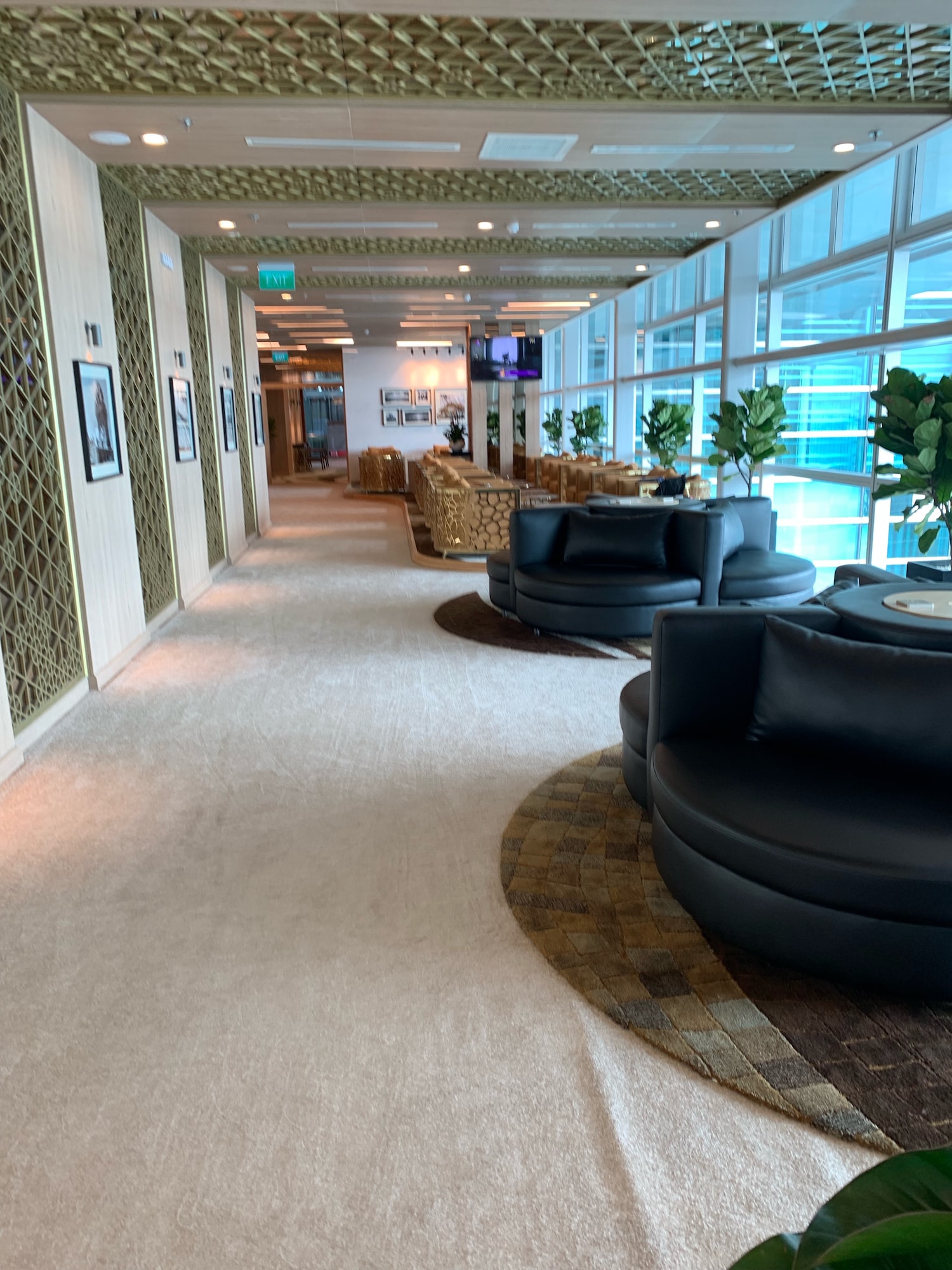 #1 of 5 images of CIP Orchid Lounge (Temporarily Closed)