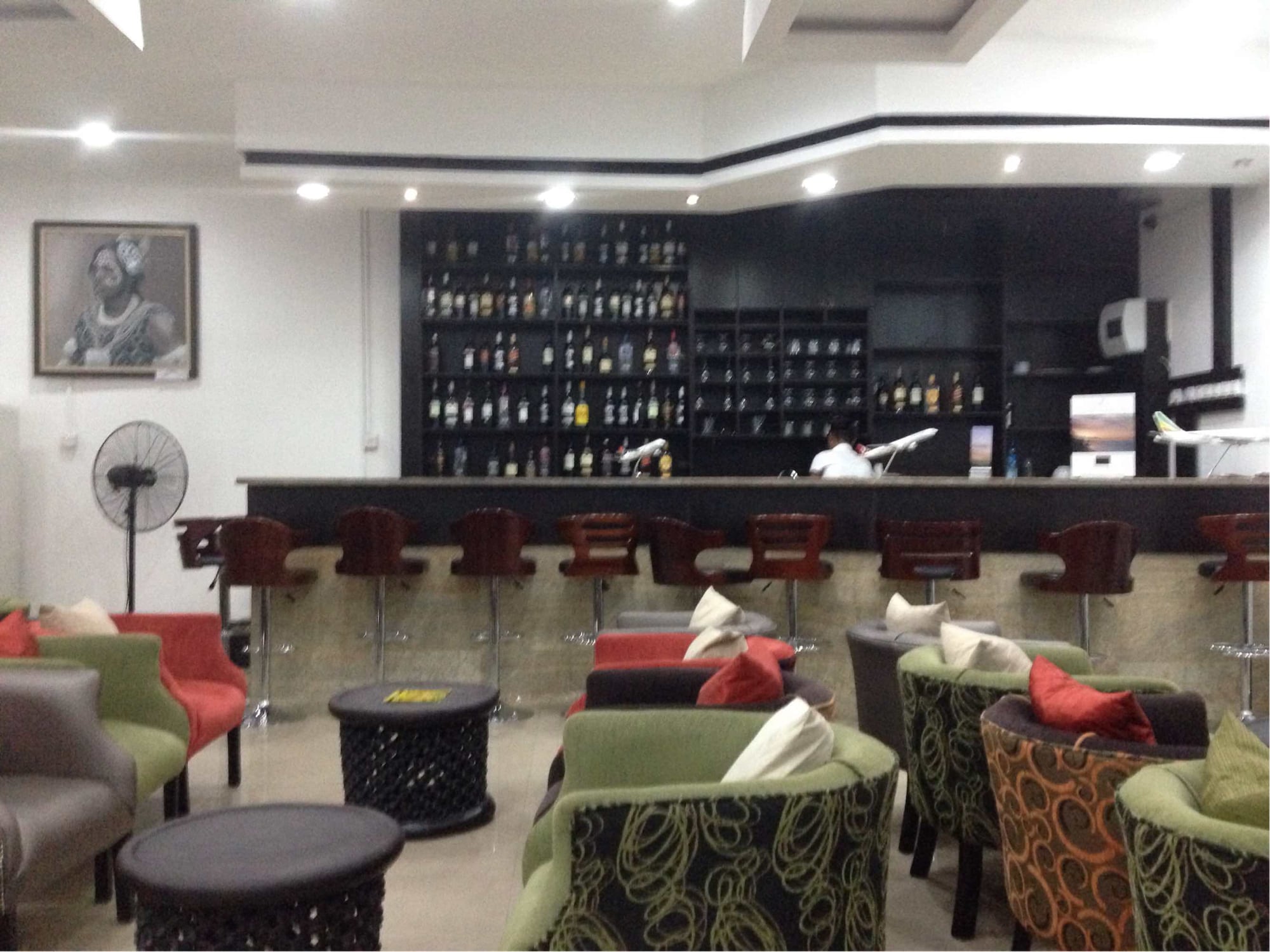 #2 of 5 images of SDS Lounge