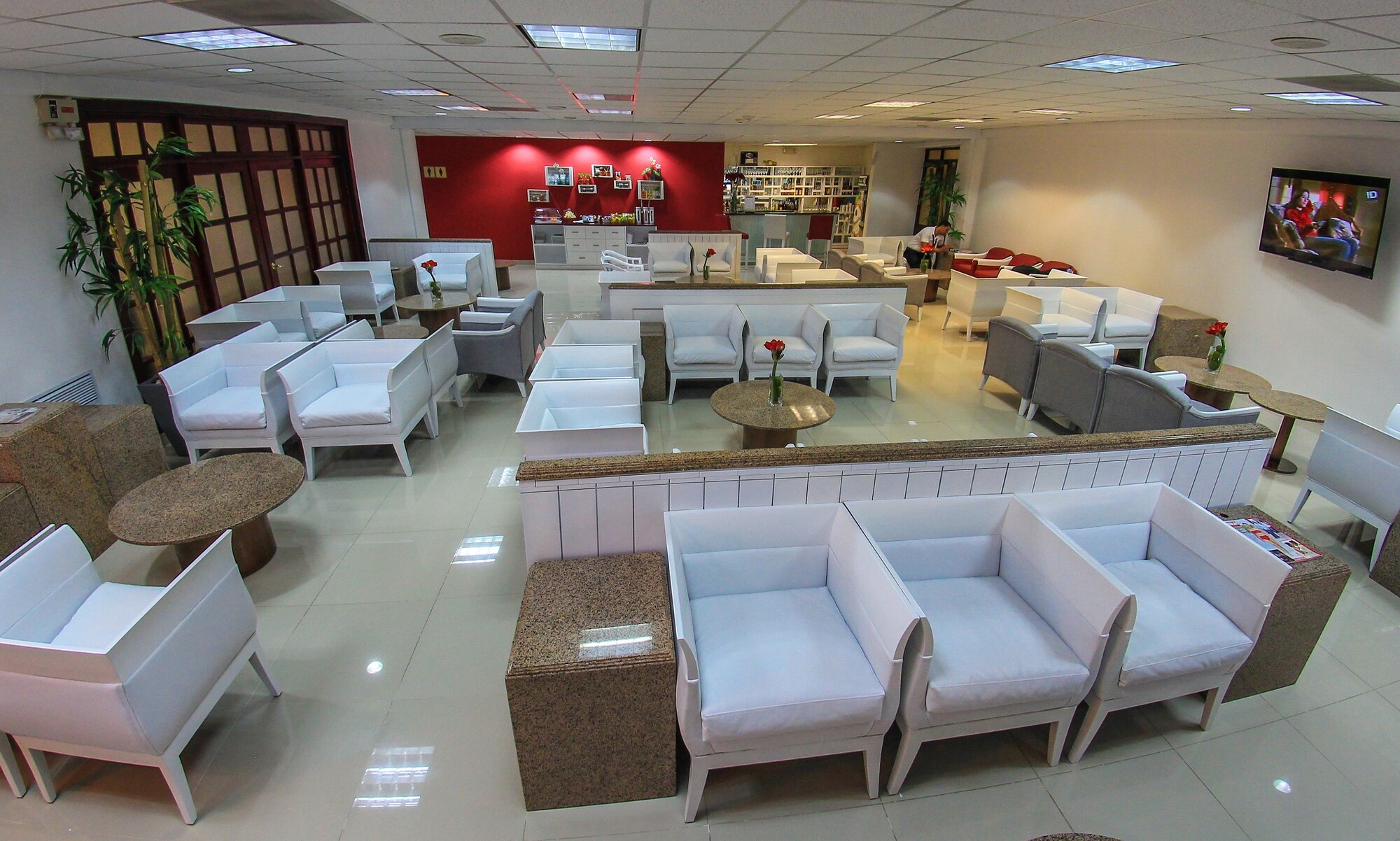 #1 of 5 images of Salon Ambar (Departures Lounge)