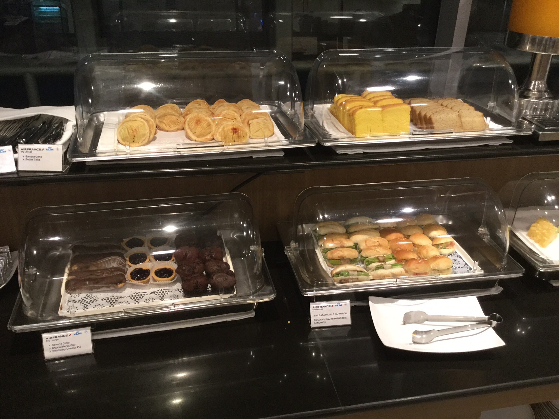 #4 of 5 images of Air France/KLM Lounge (Temporarily Closed)