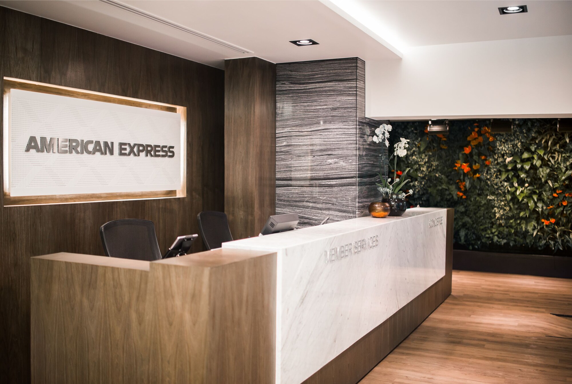 #2 of 5 images of The Centurion Lounge
