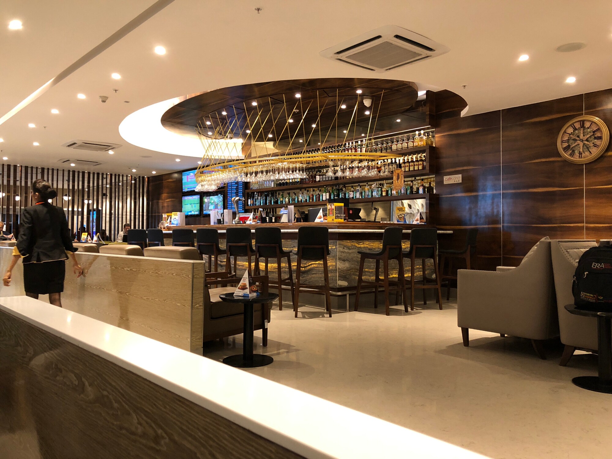 #3 of 5 images of Travel Club Lounge (Temporarily Closed)