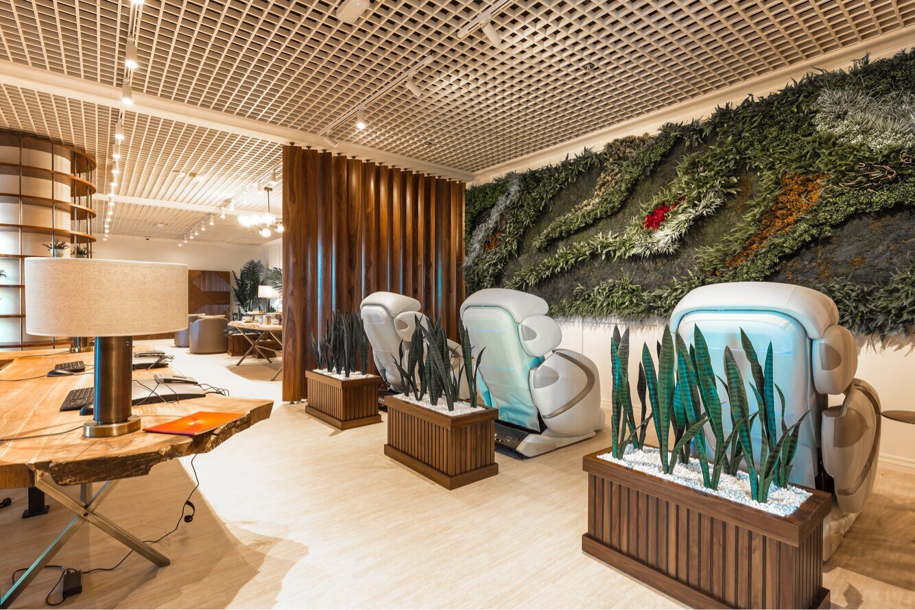 #4 of 5 images of Primeclass Lounge