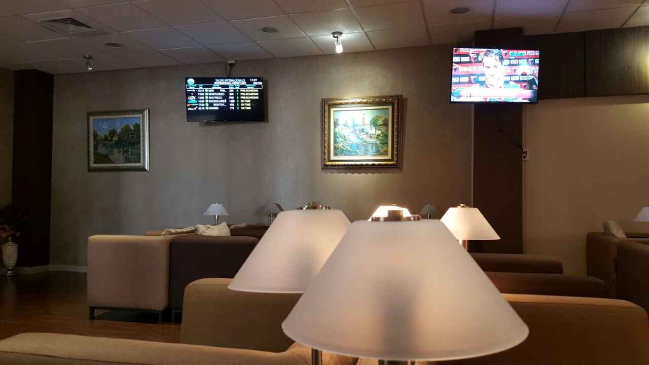 #3 of 3 images of The Lounge VIP (International)