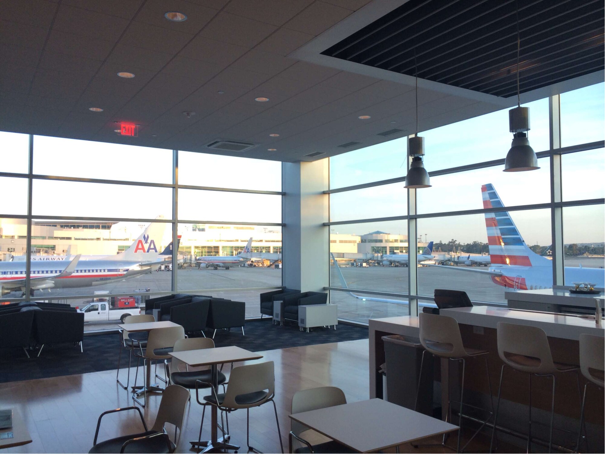 #2 of 5 images of Airspace Lounge