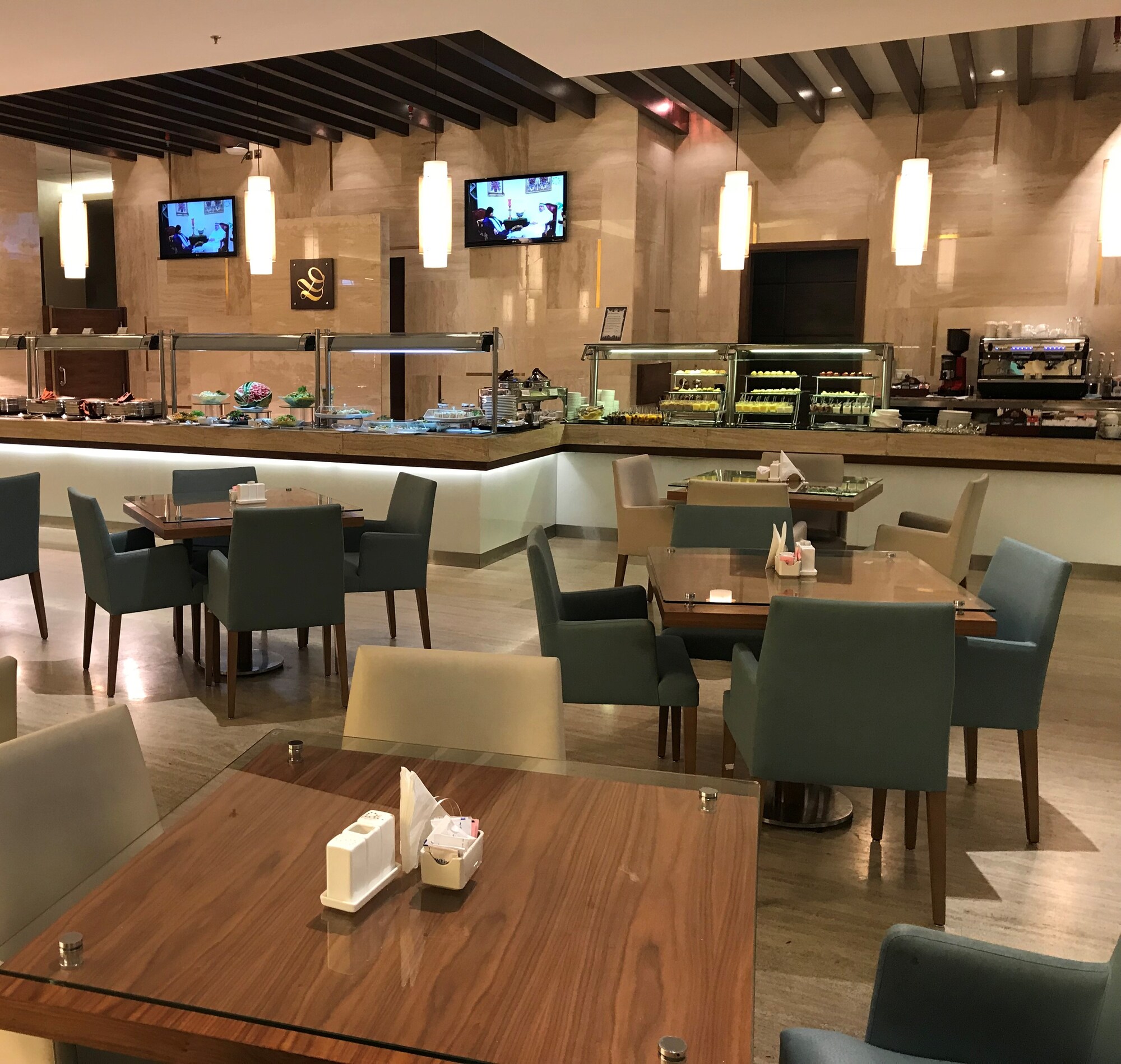#2 of 5 images of Dasman Lounge