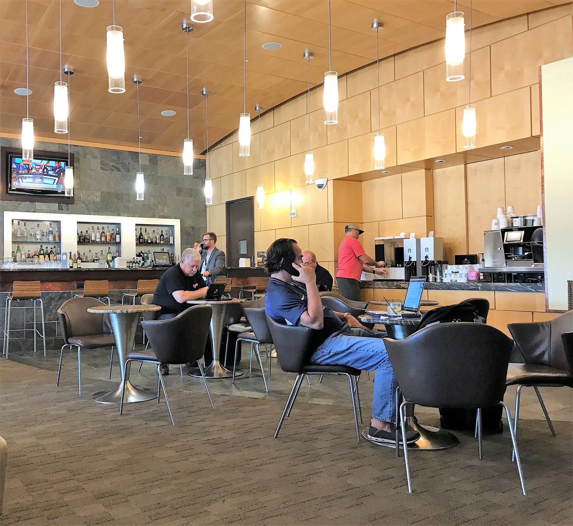 #1 of 5 images of Delta Air Lines Delta Sky Club (Temporarily Closed)