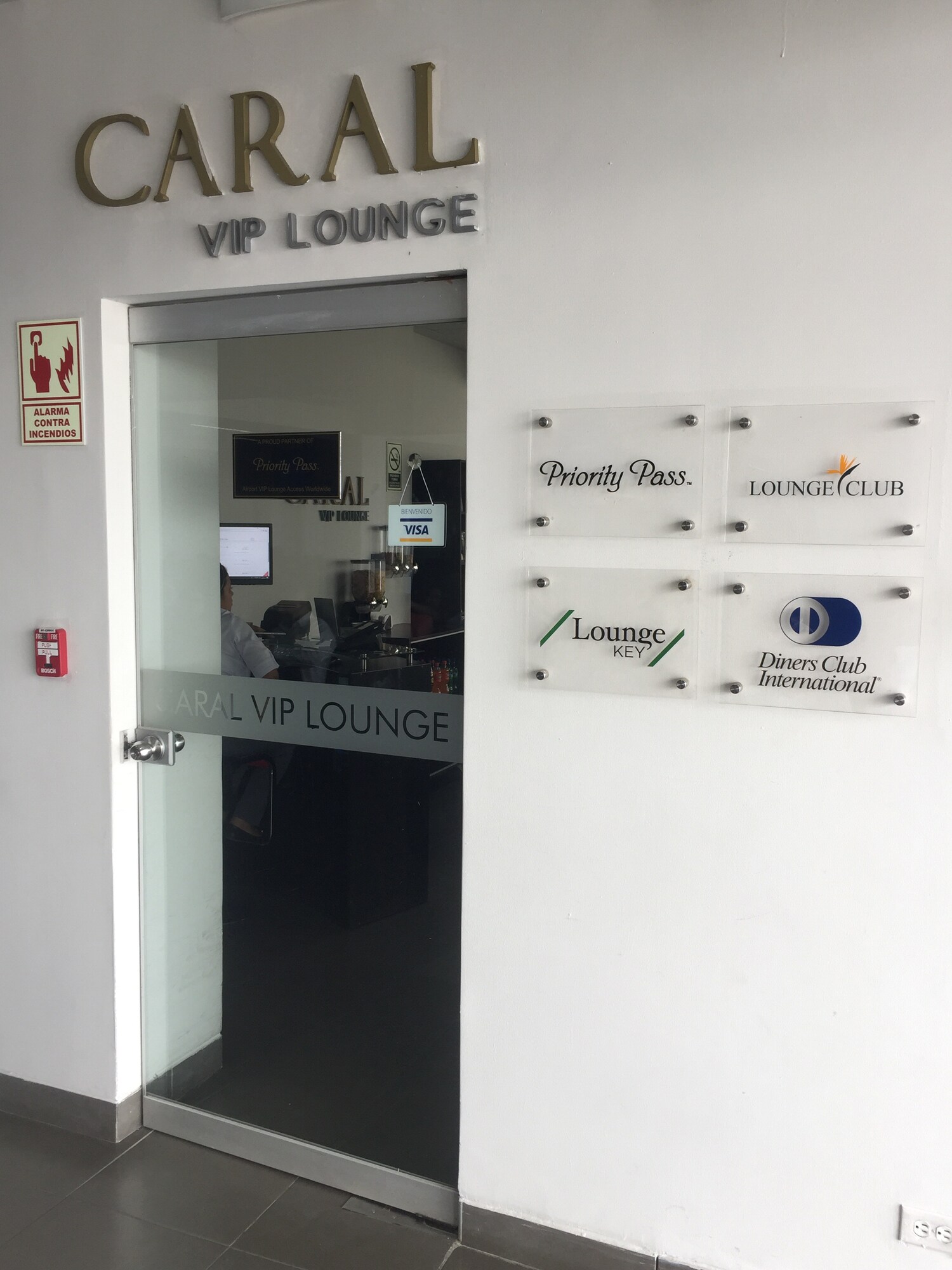 #2 of 3 images of Caral VIP Lounge