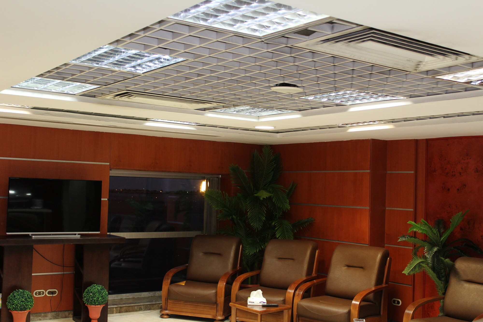 #5 of 5 images of Pearl Lounge (Terminal 2)