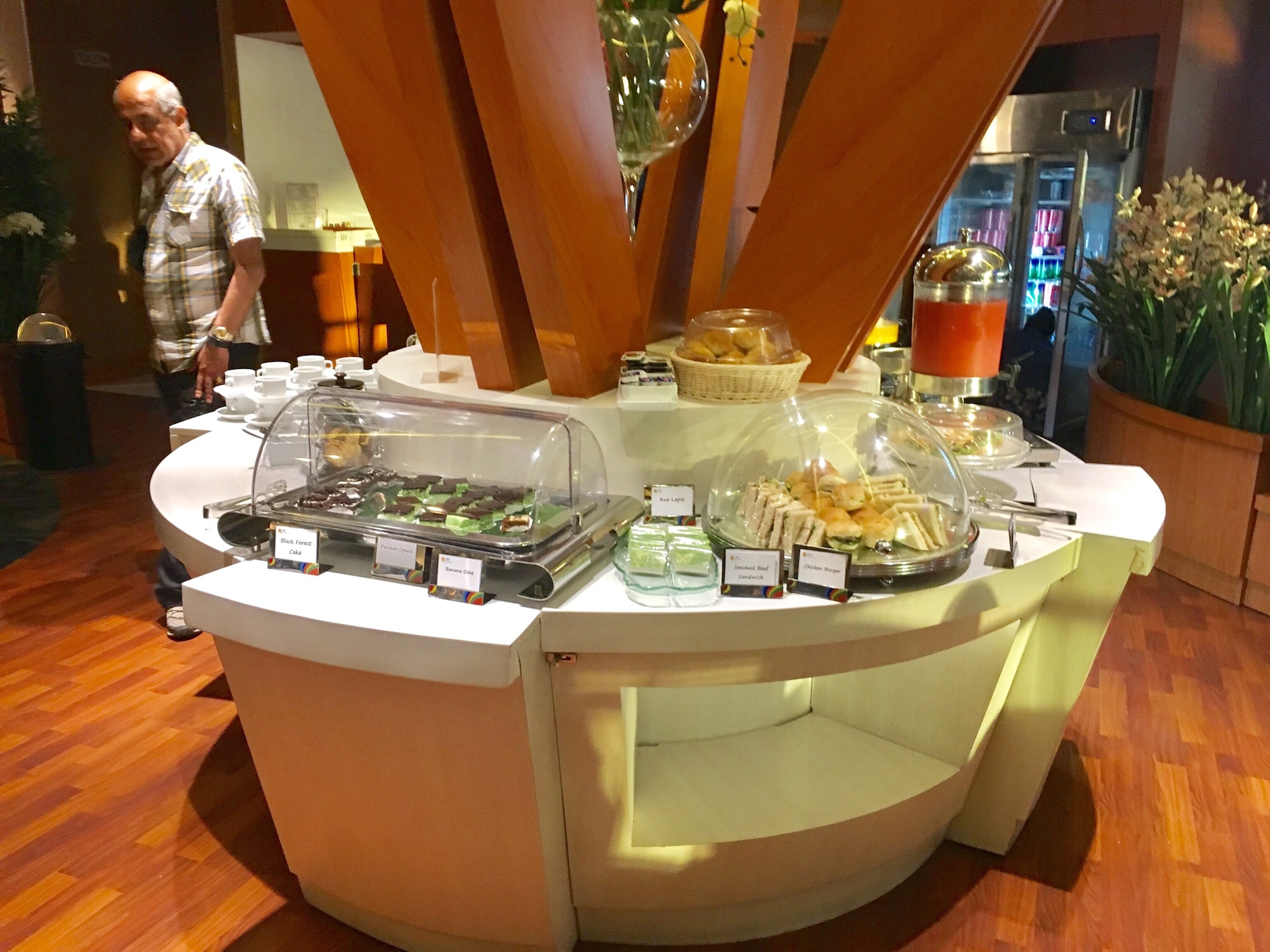 #2 of 5 images of Premier Lounge (Temporarily Closed)